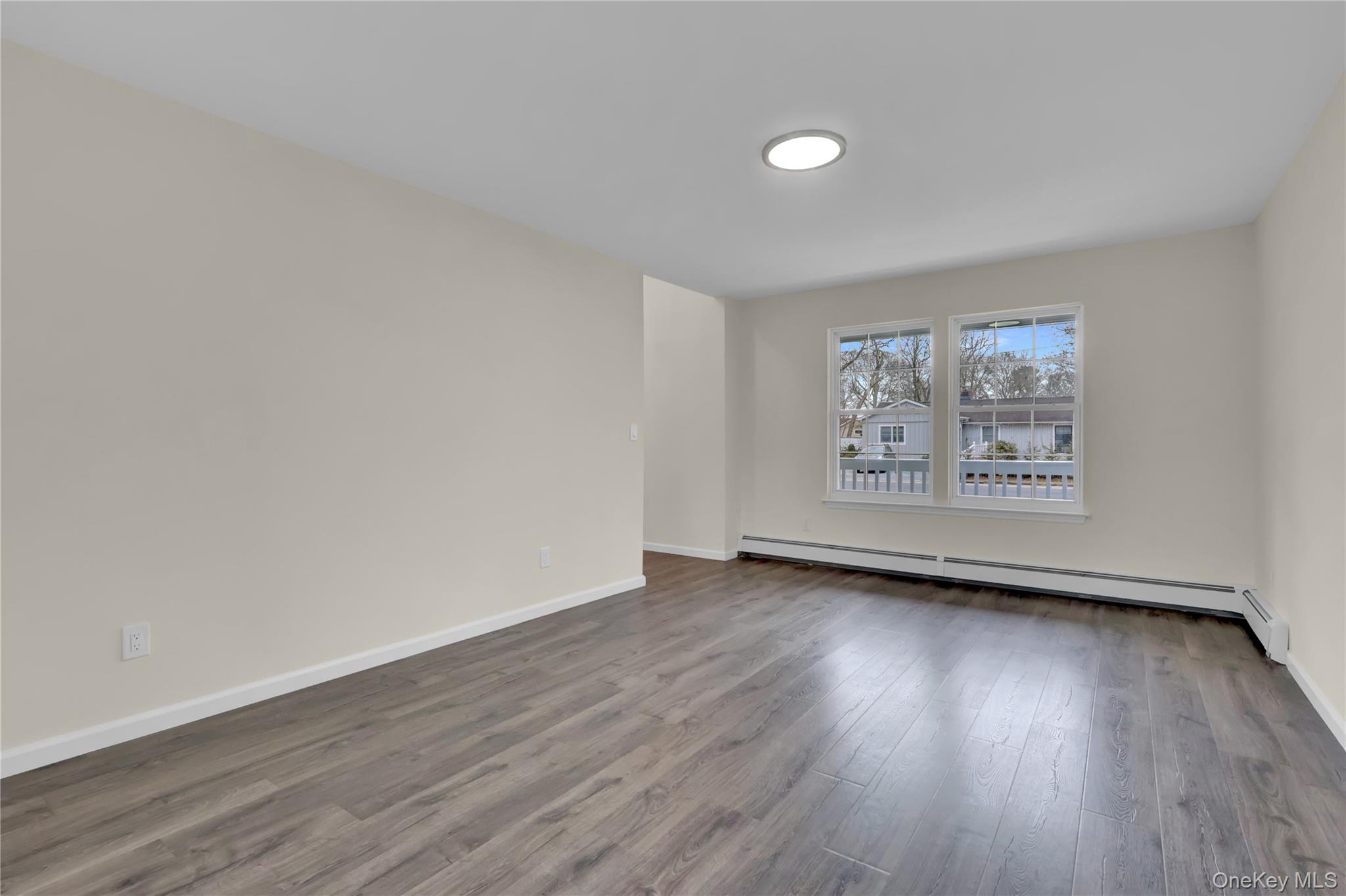 85 Patchogue Avenue Property Photo 7