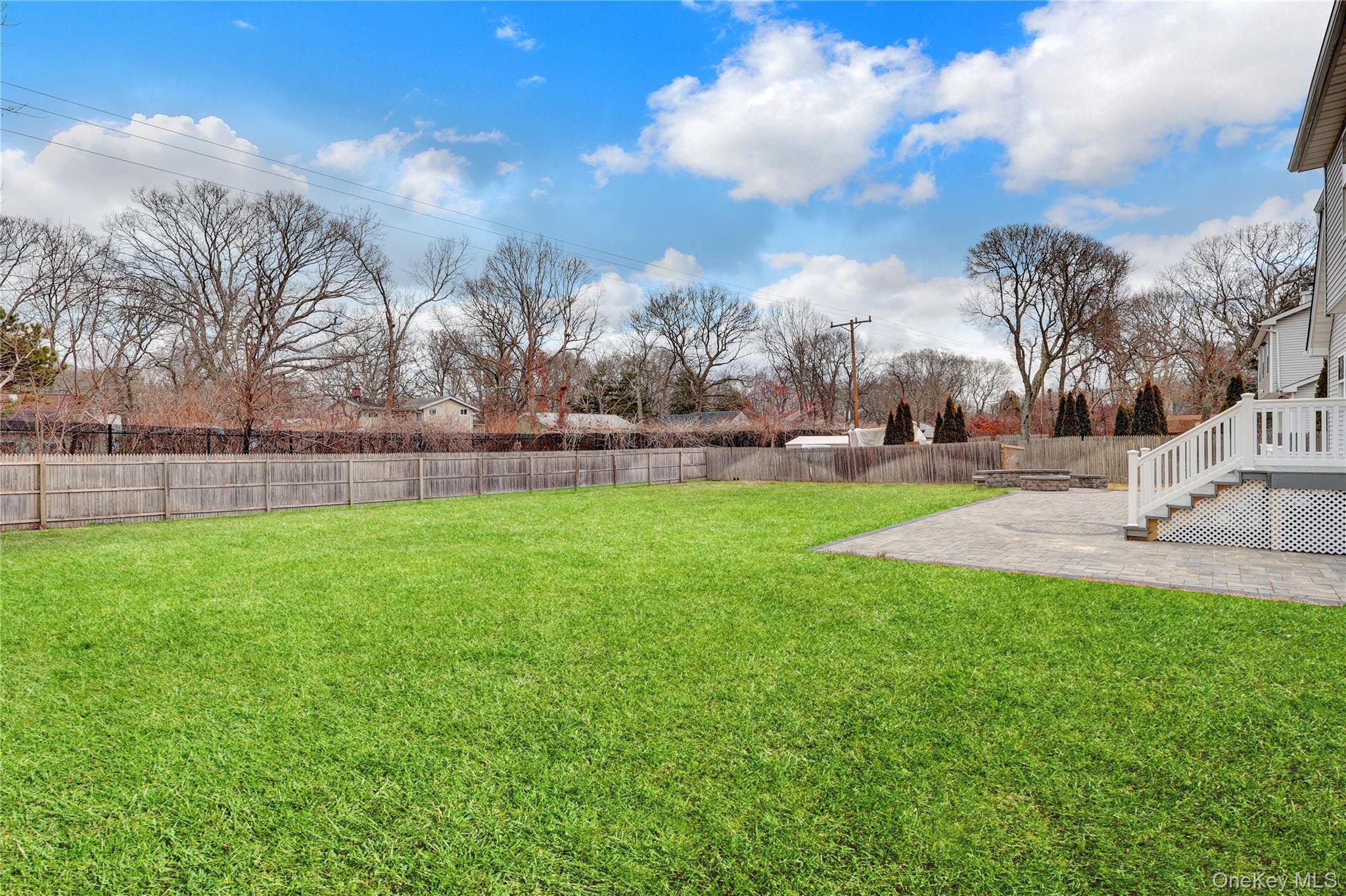 85 Patchogue Avenue Property Photo 37