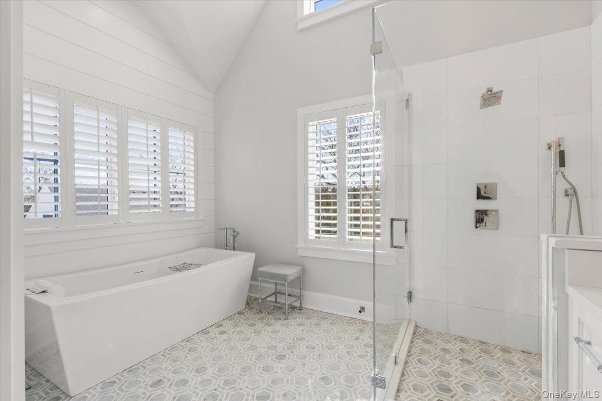 100 Dearborn Avenue Property Photo 20
