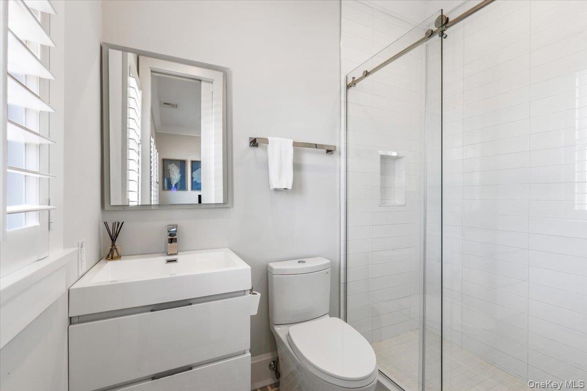 100 Dearborn Avenue Property Photo 28