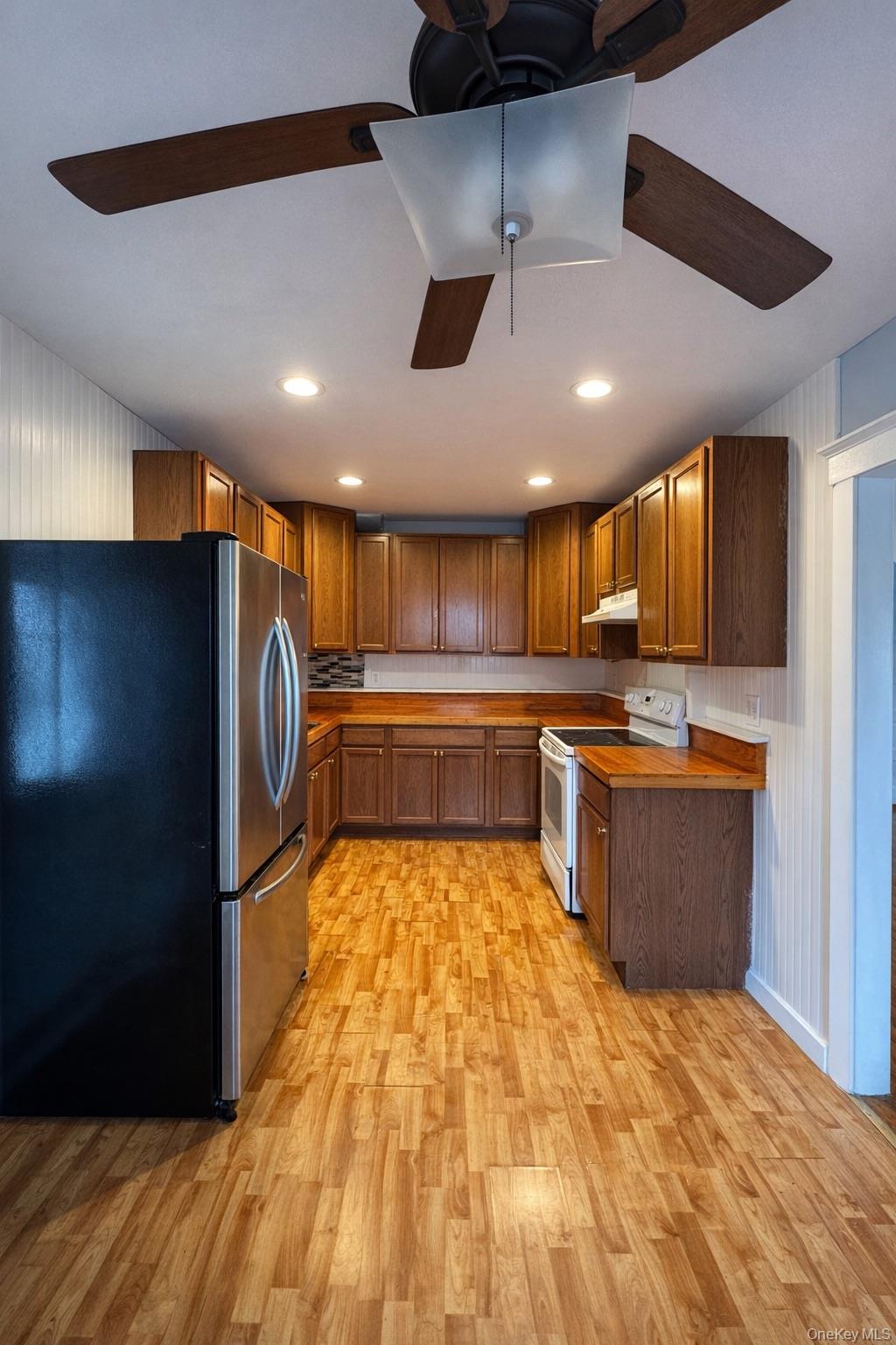 155 Pierce Circle Property Photo 8