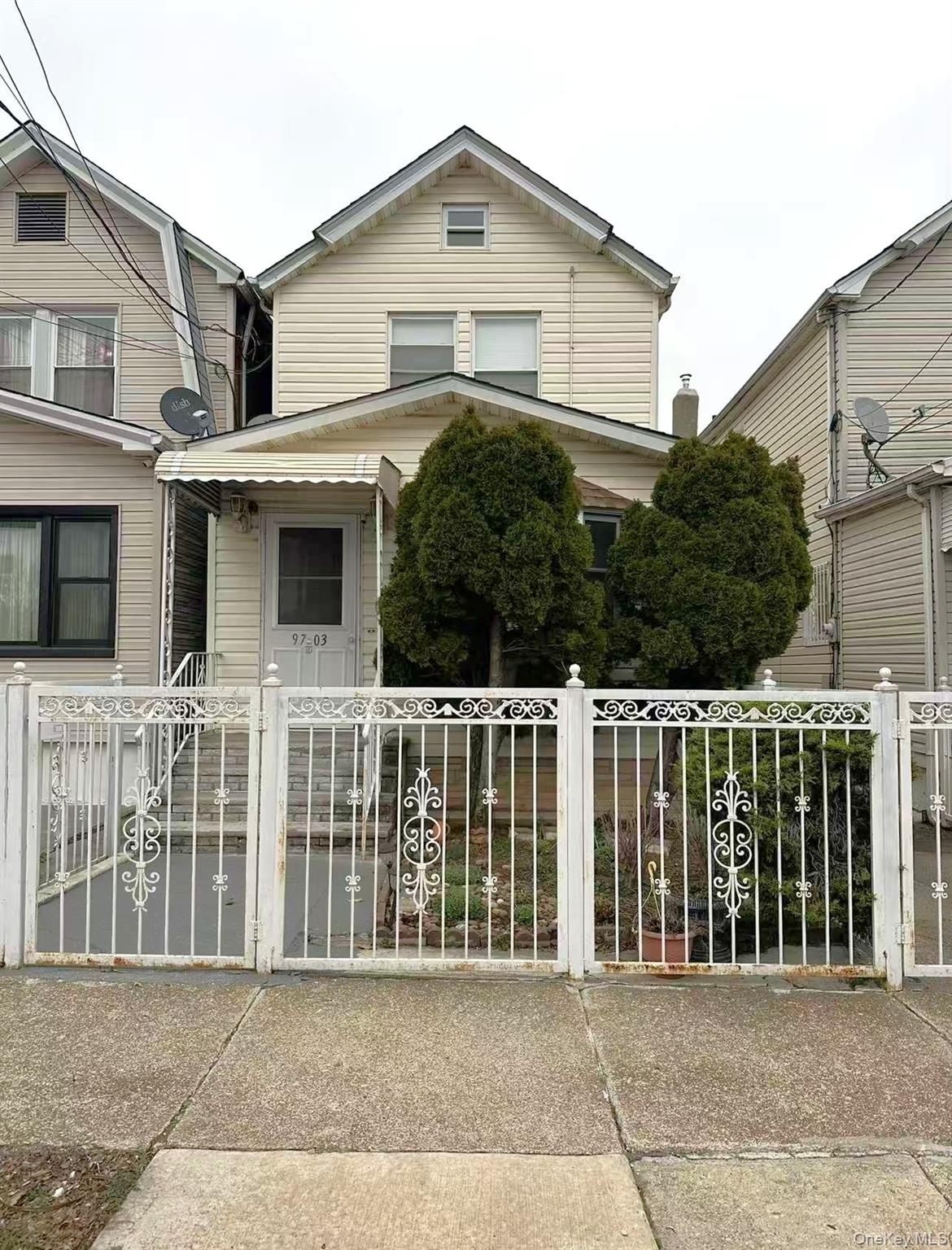 9703 105th Street Property Photo 1
