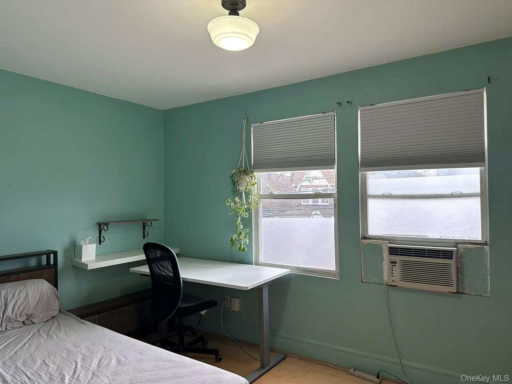 9703 105th Street Property Photo 11