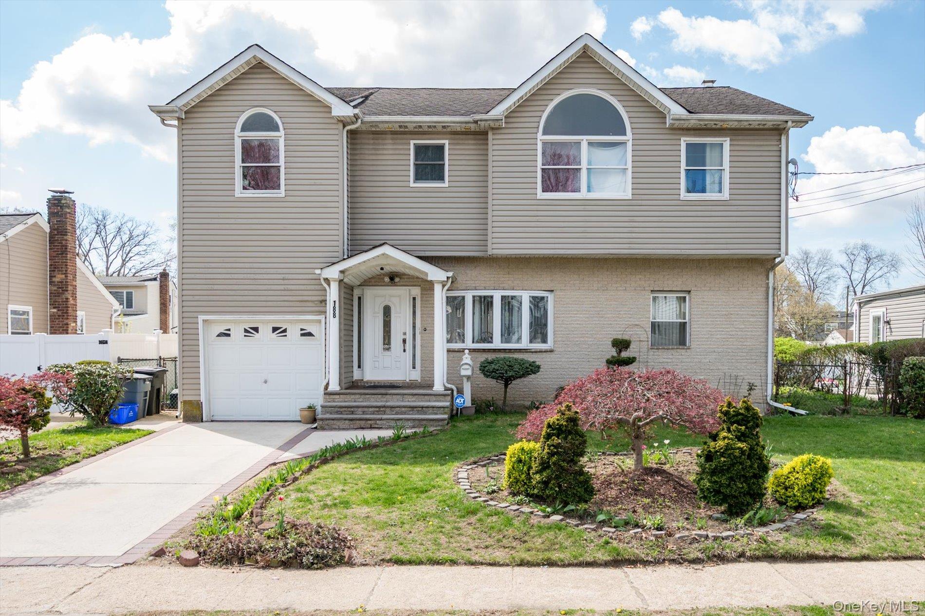 188 Beechwood Avenue Property Photo 1