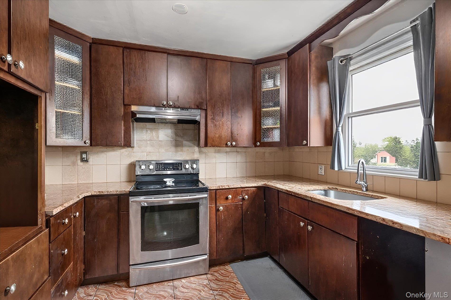 188 Beechwood Avenue Property Photo 18