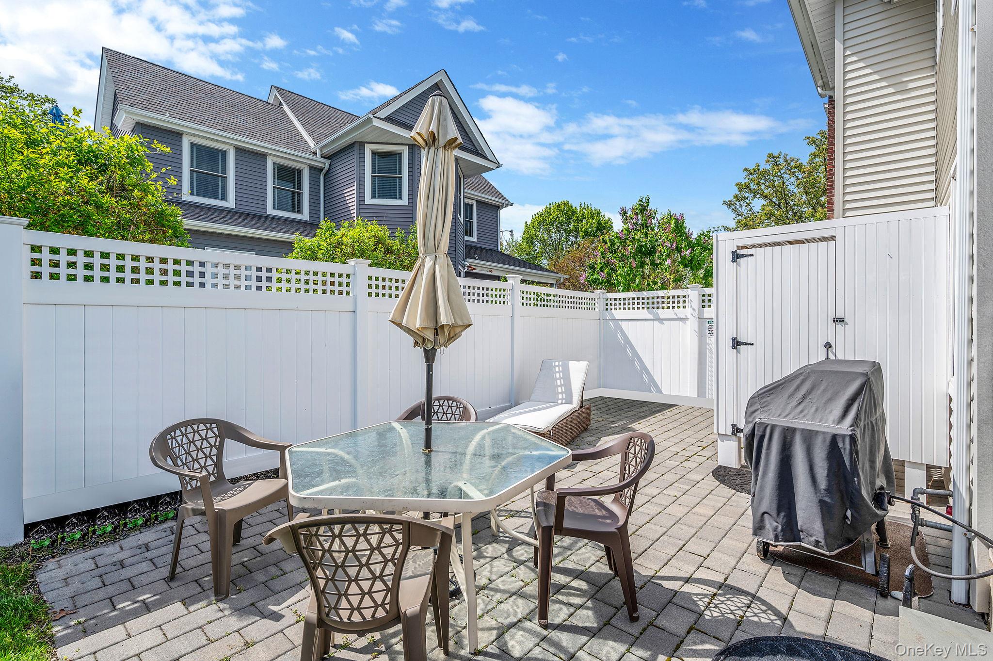 401 Wiggins Street Property Photo 15