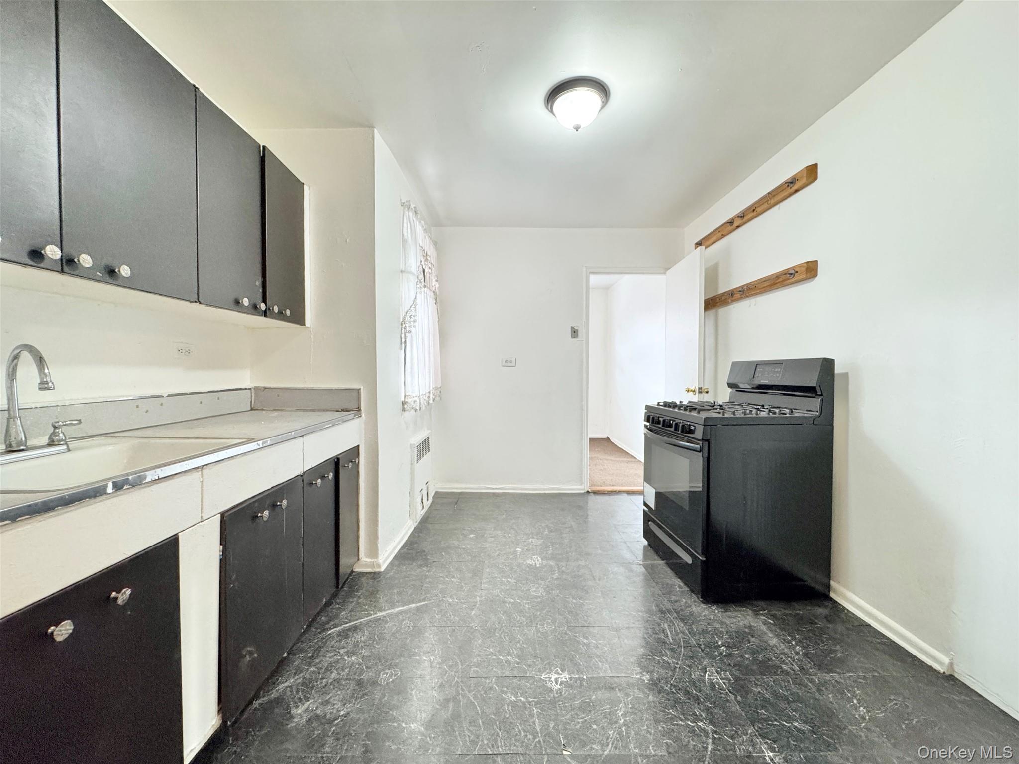 57-10 Junction Boulevard 1E Property Photo 1