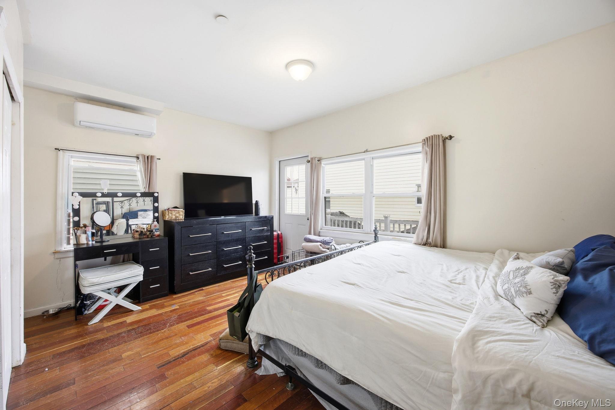 1785 Patterson Avenue Property Photo 3