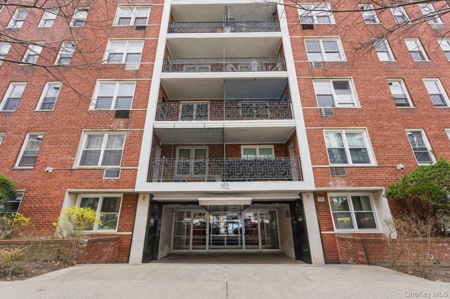 144-30 Sanford Ave 6v Property Photo 1