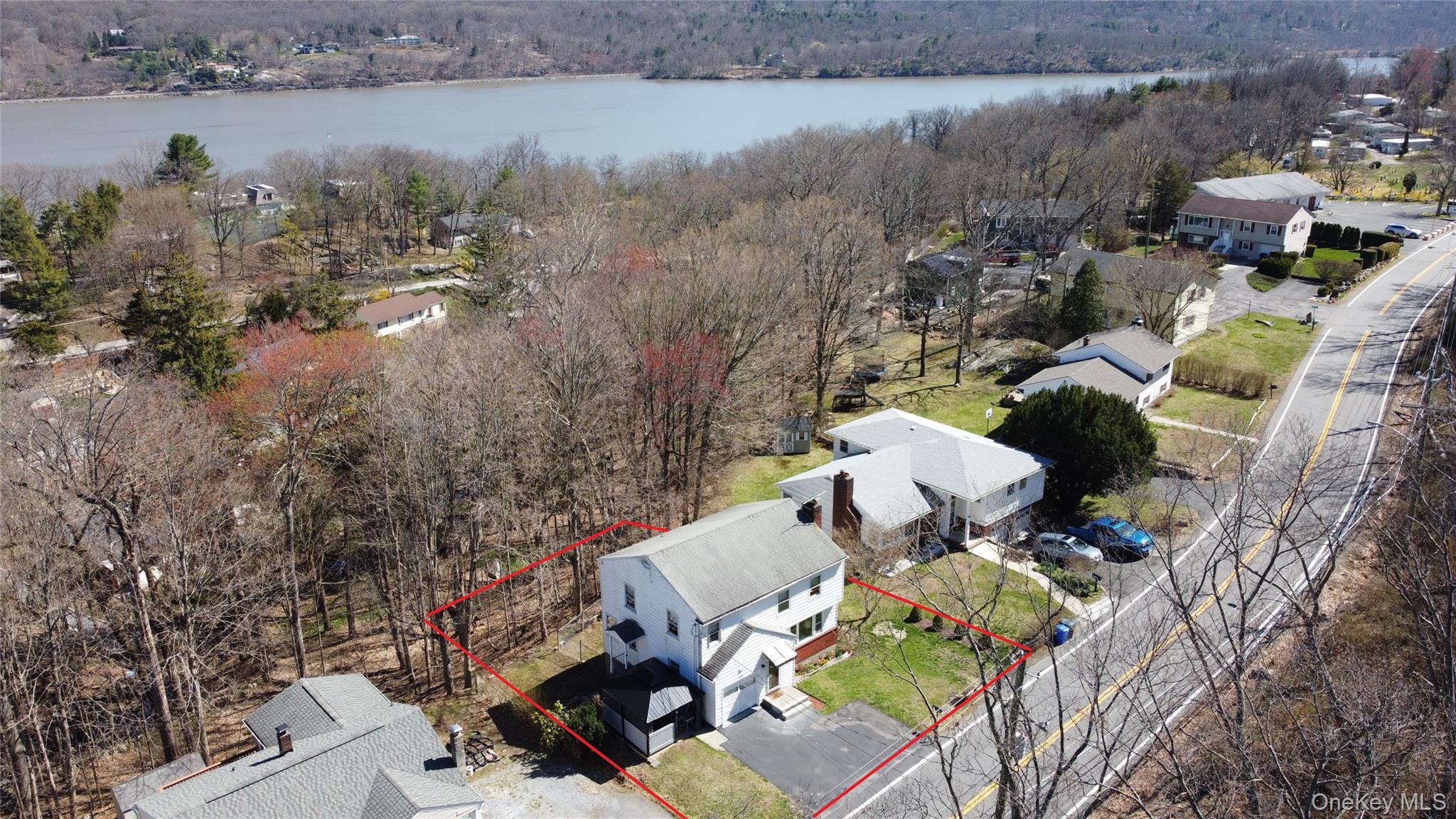 154 Old State Road Property Photo 2