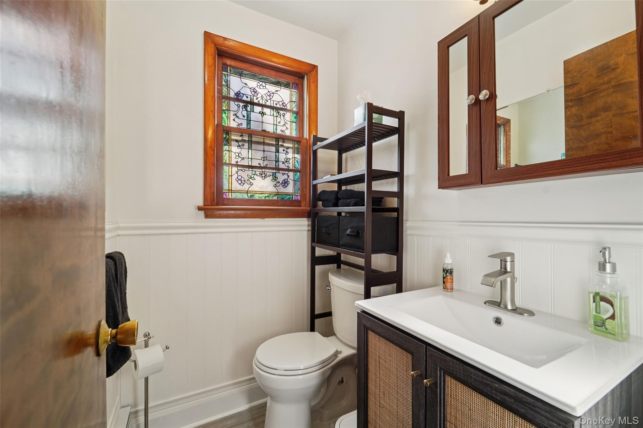 154 Old State Road Property Photo 7
