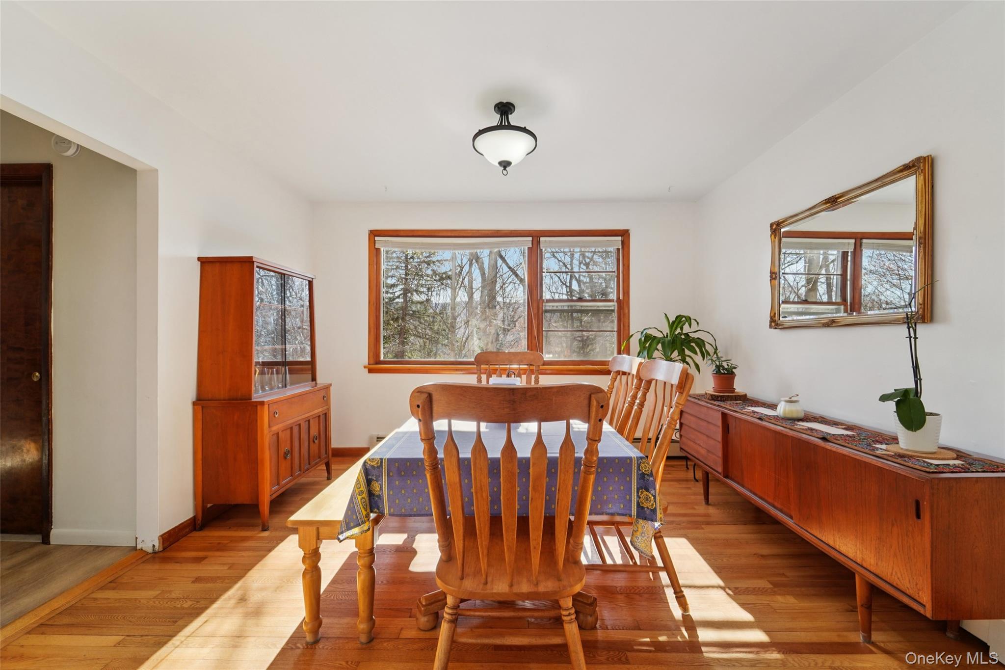 154 Old State Road Property Photo 8