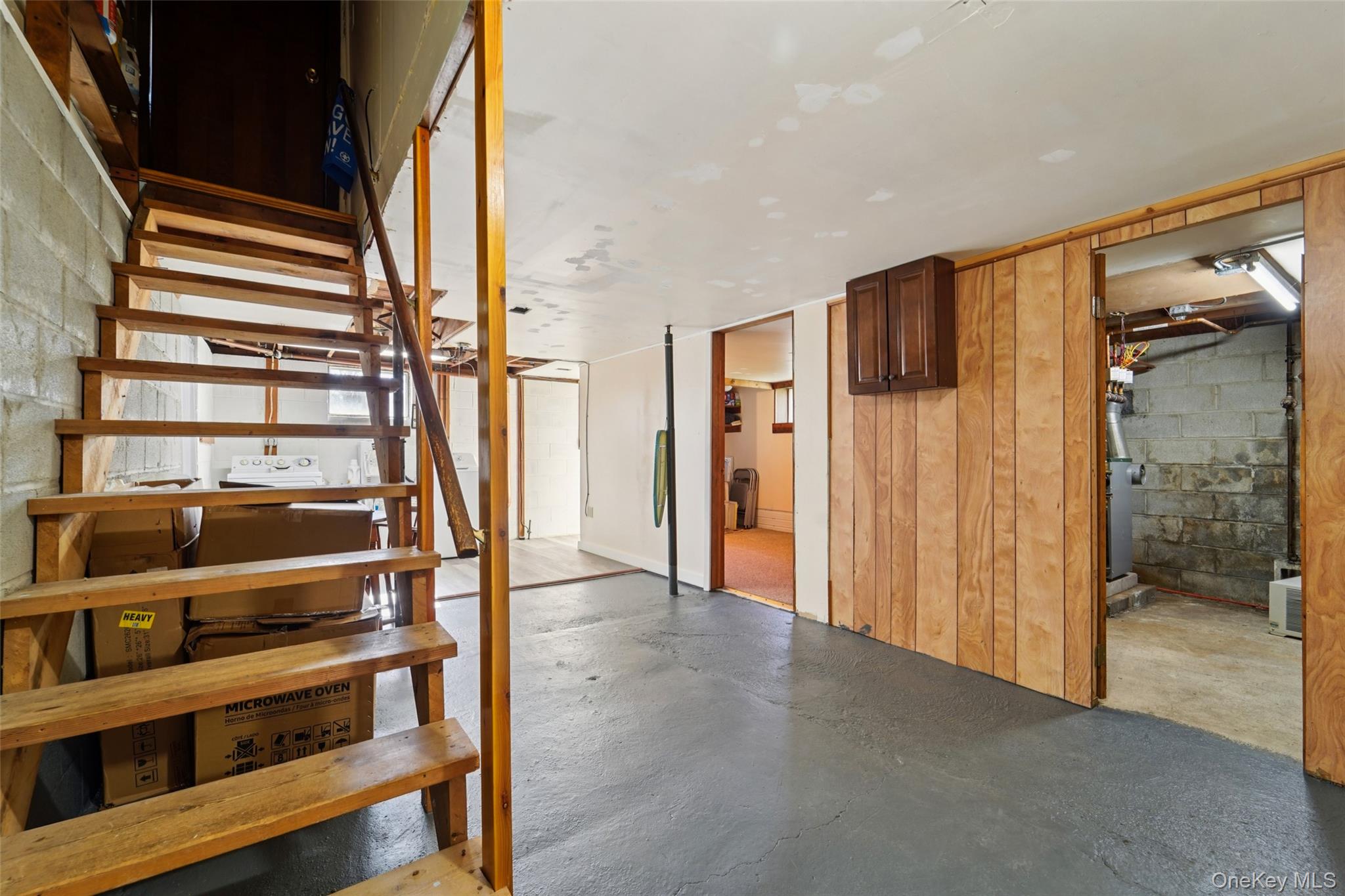 154 Old State Road Property Photo 31