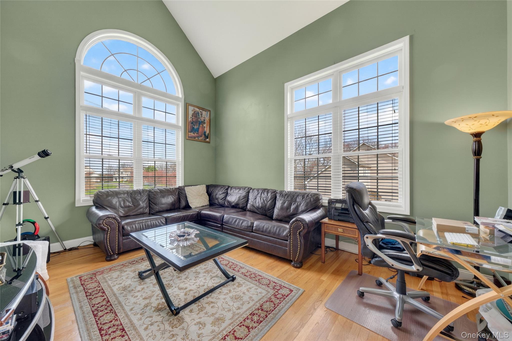 30 Meadowood Lane Property Photo 13