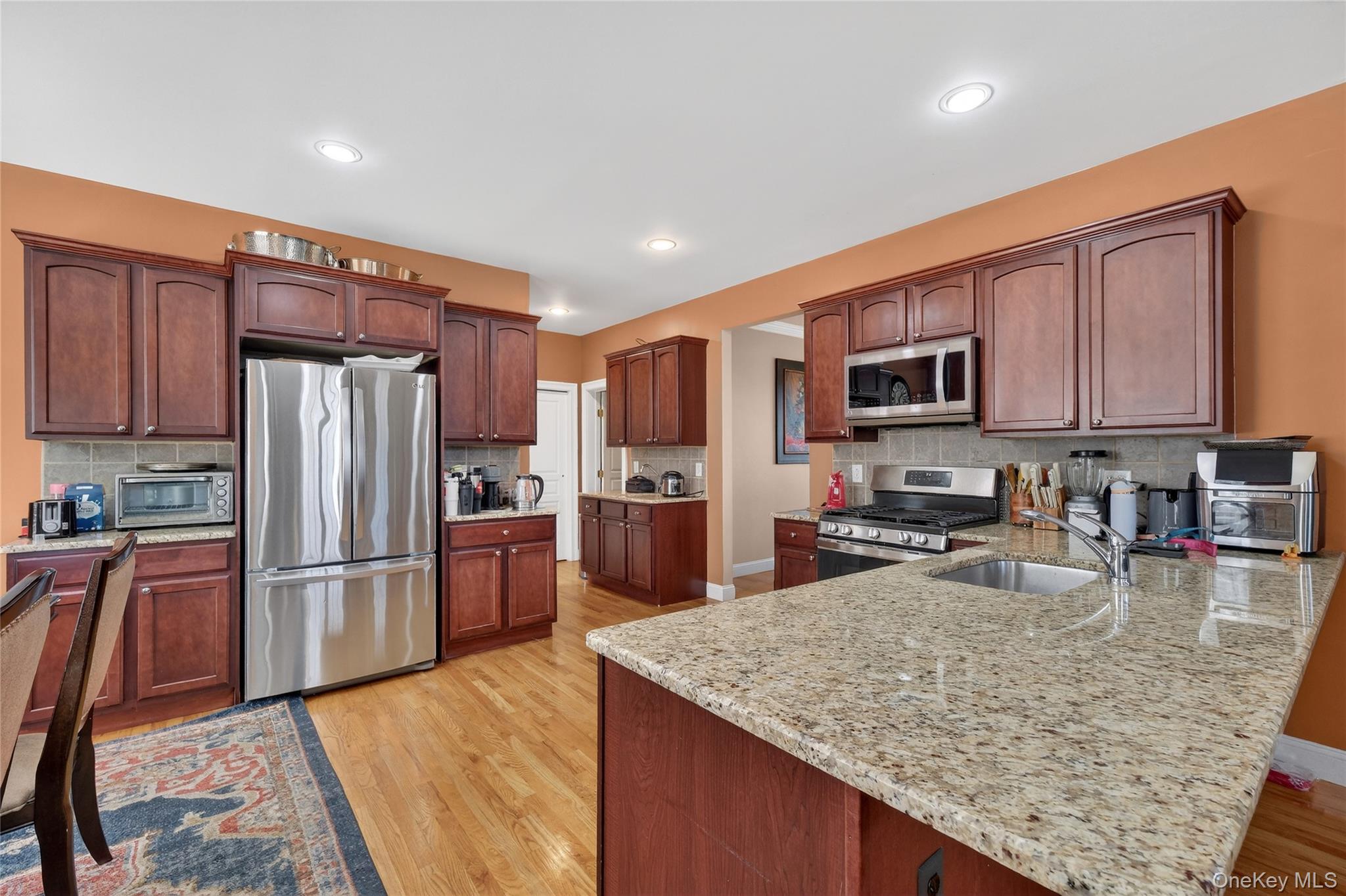 30 Meadowood Lane Property Photo 17