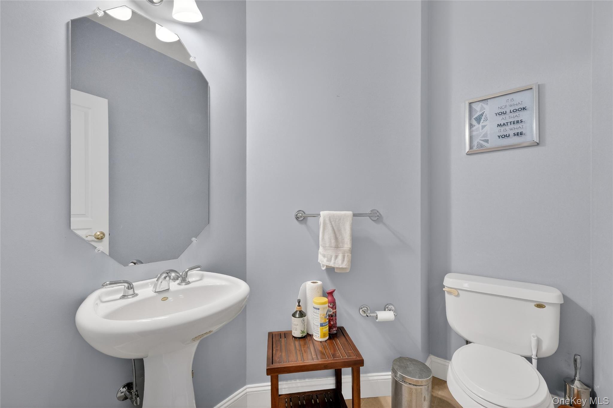 30 Meadowood Lane Property Photo 28