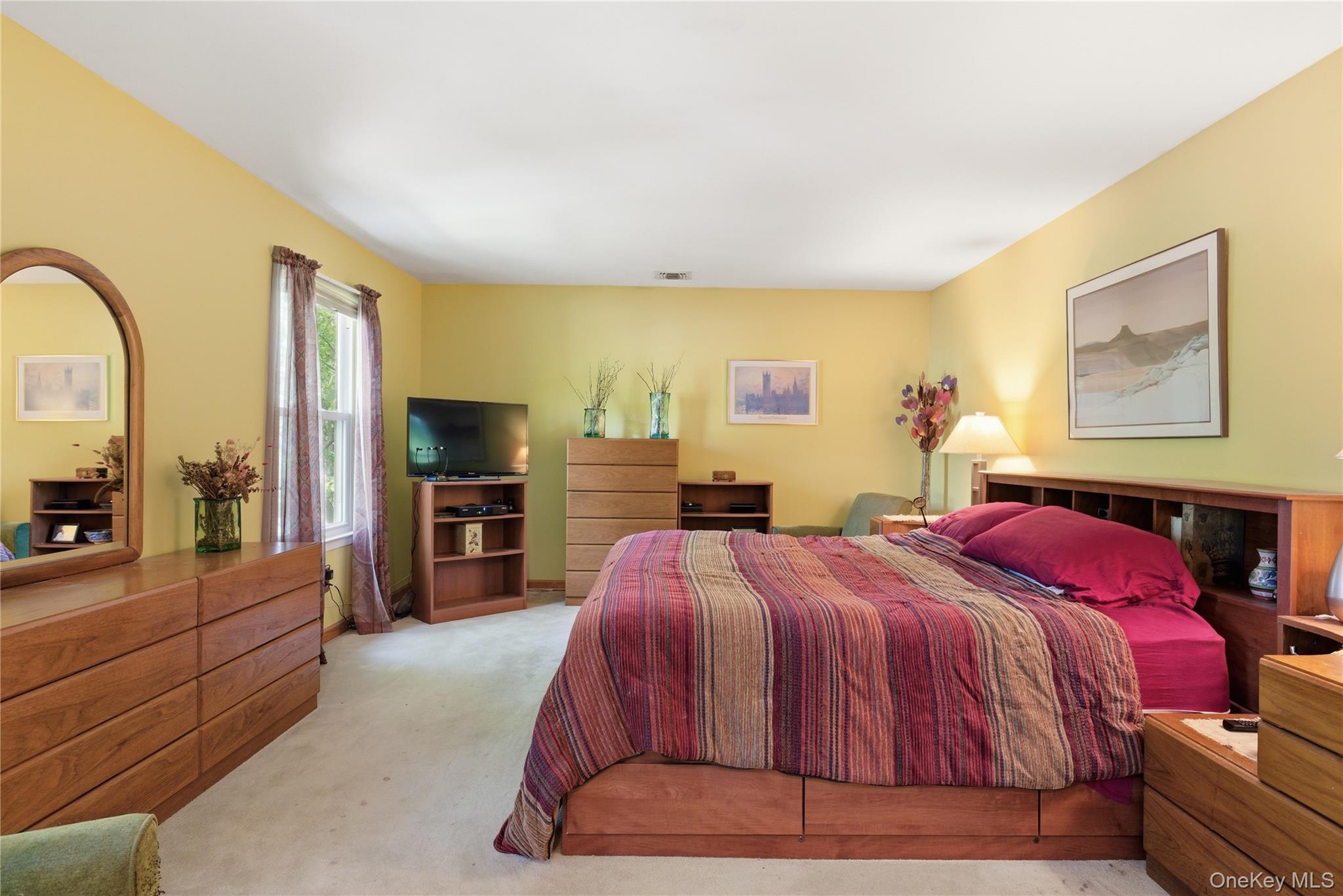 23 Abbey Lane Property Photo 16