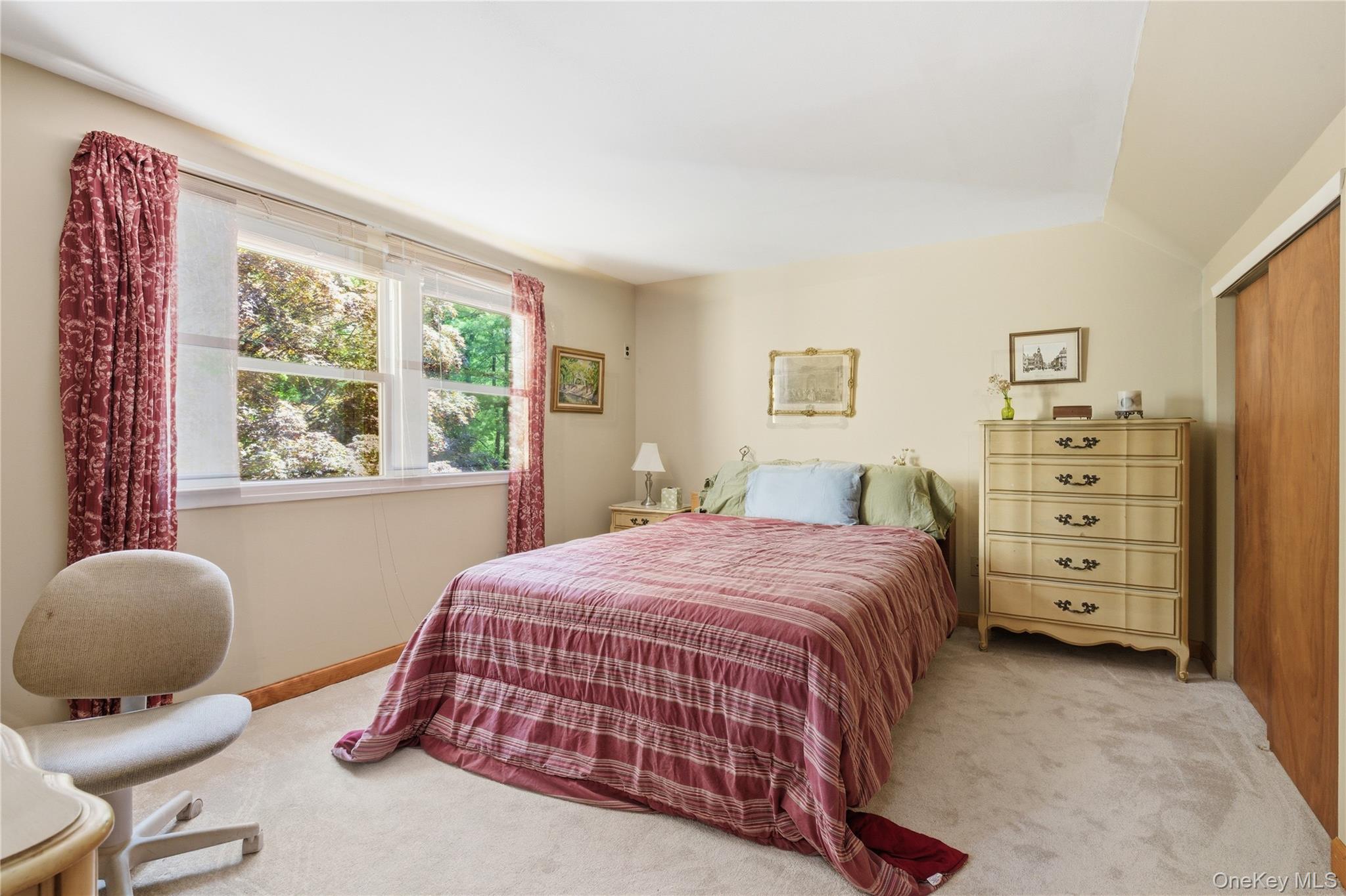 23 Abbey Lane Property Photo 23