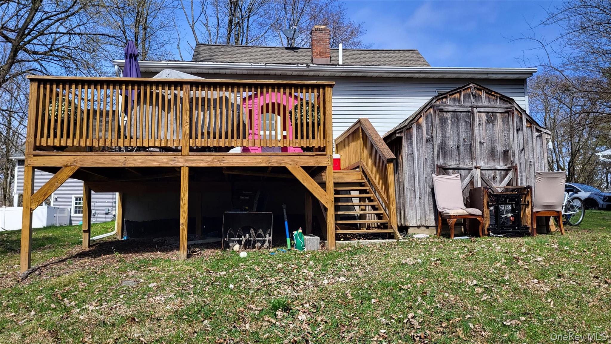 47 Kinderhook Drive Property Photo 6