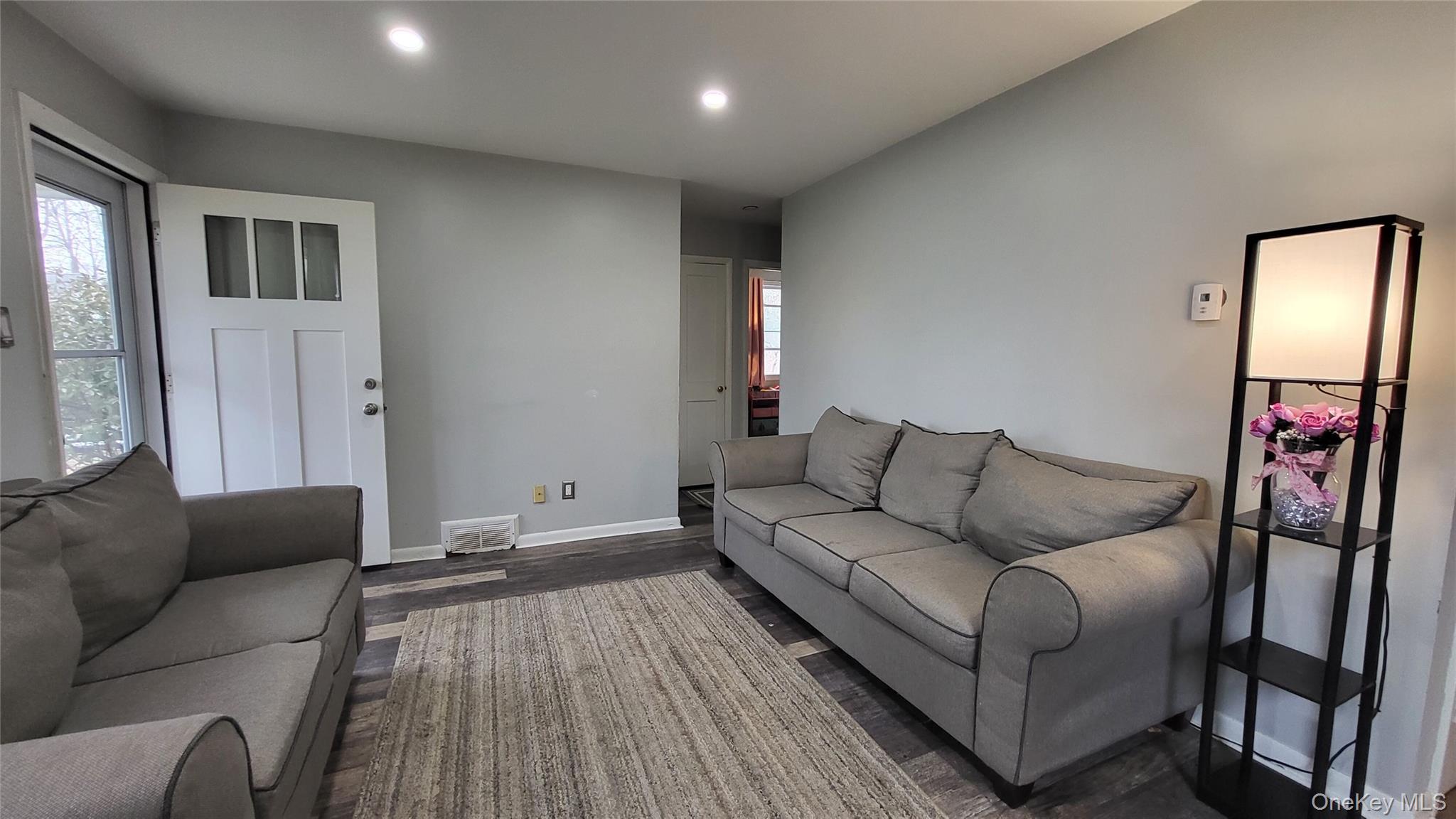 47 Kinderhook Drive Property Photo 25