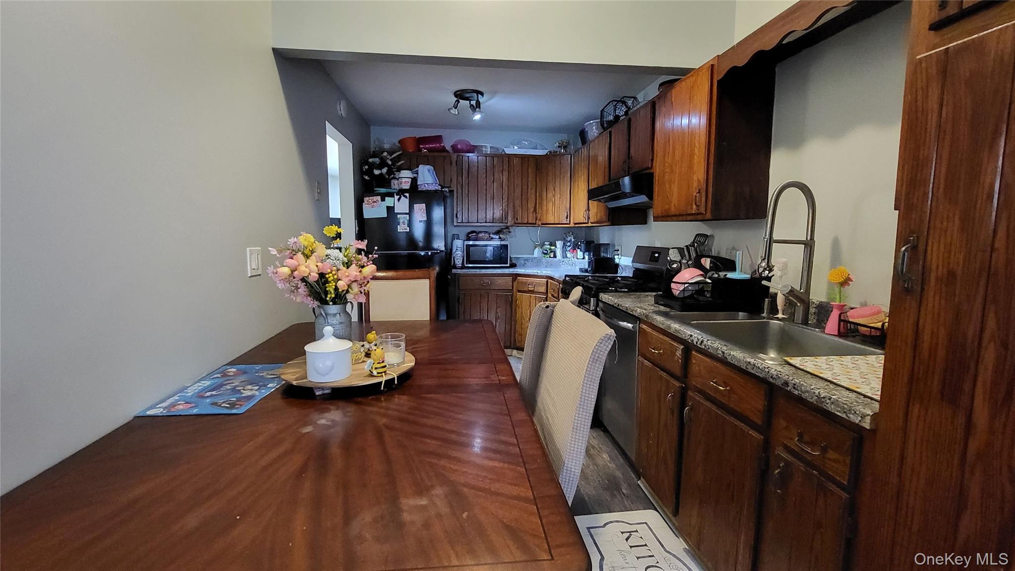 47 Kinderhook Drive Property Photo 36