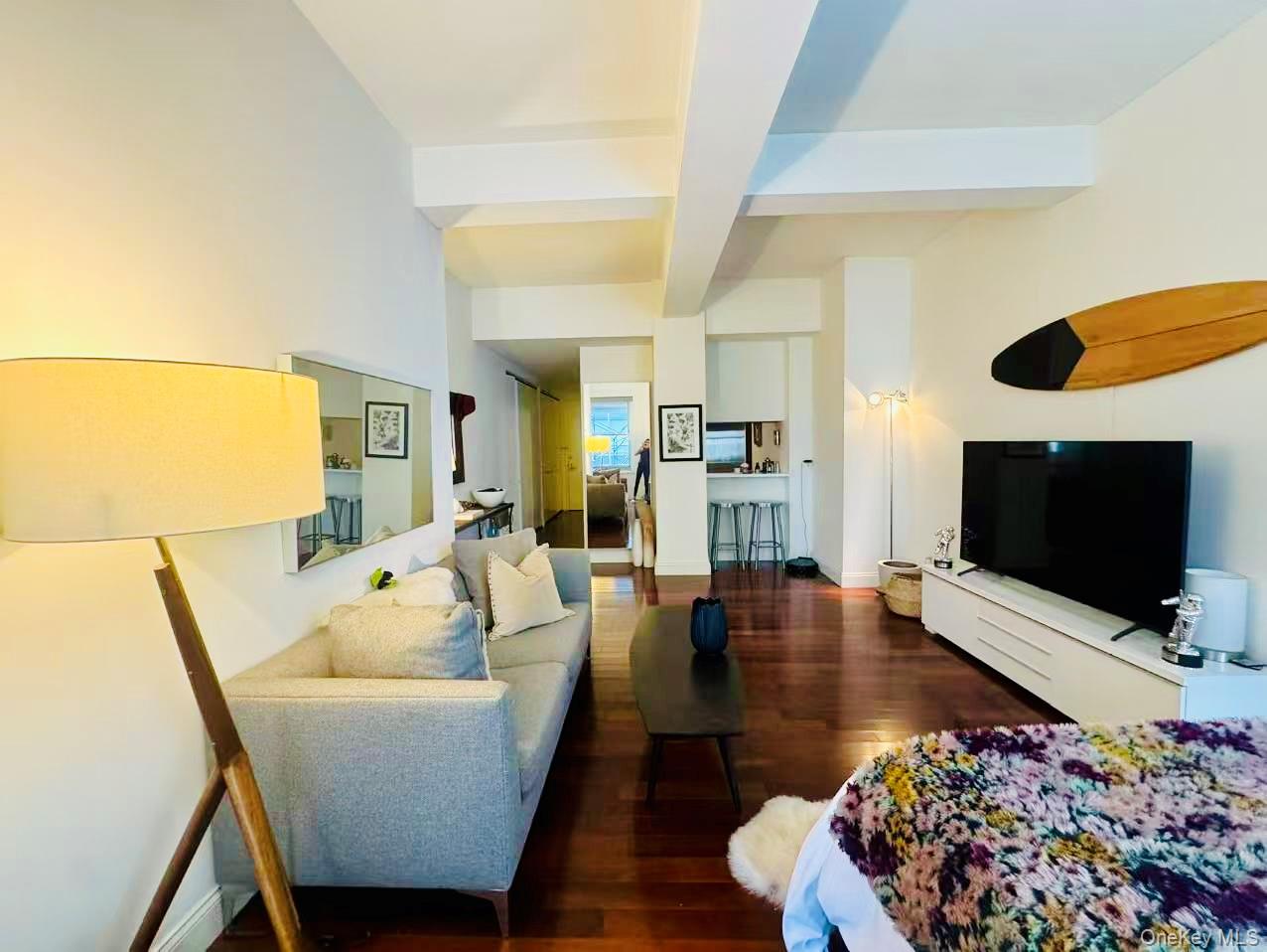 88 Greenwich Street 1305 Property Photo 2