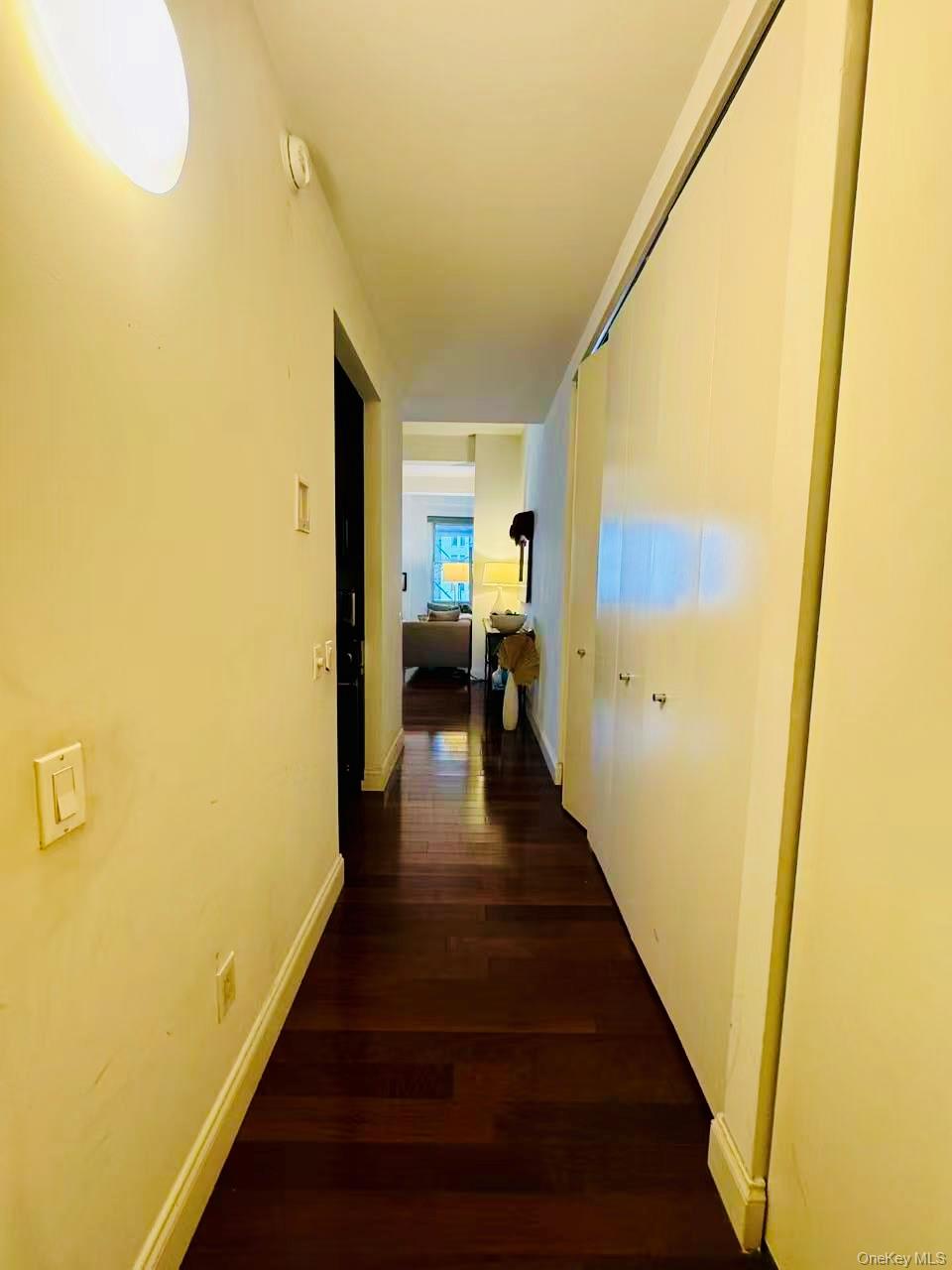 88 Greenwich Street 1305 Property Photo 13