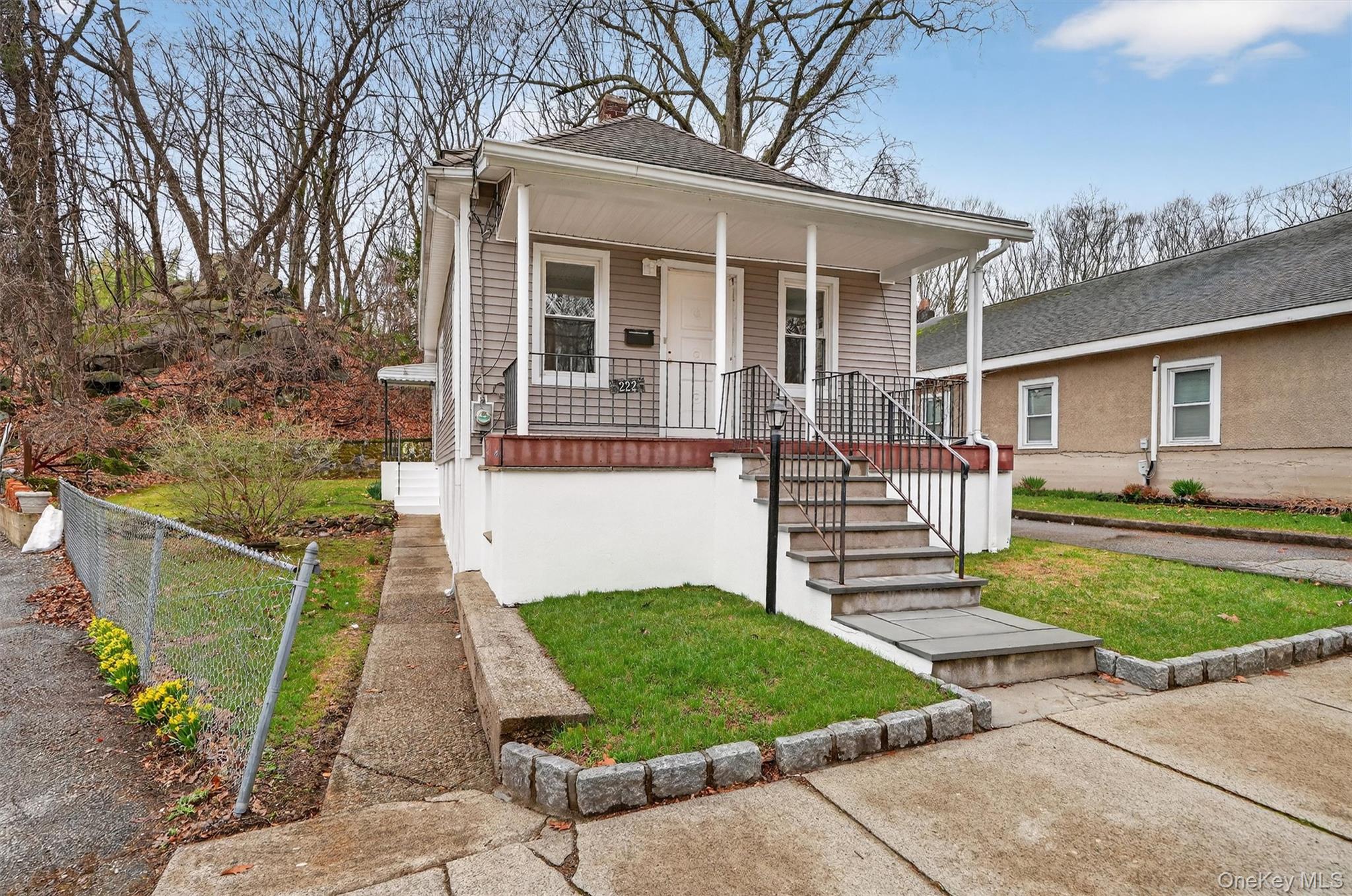 222 Bleakley Avenue Property Photo 3