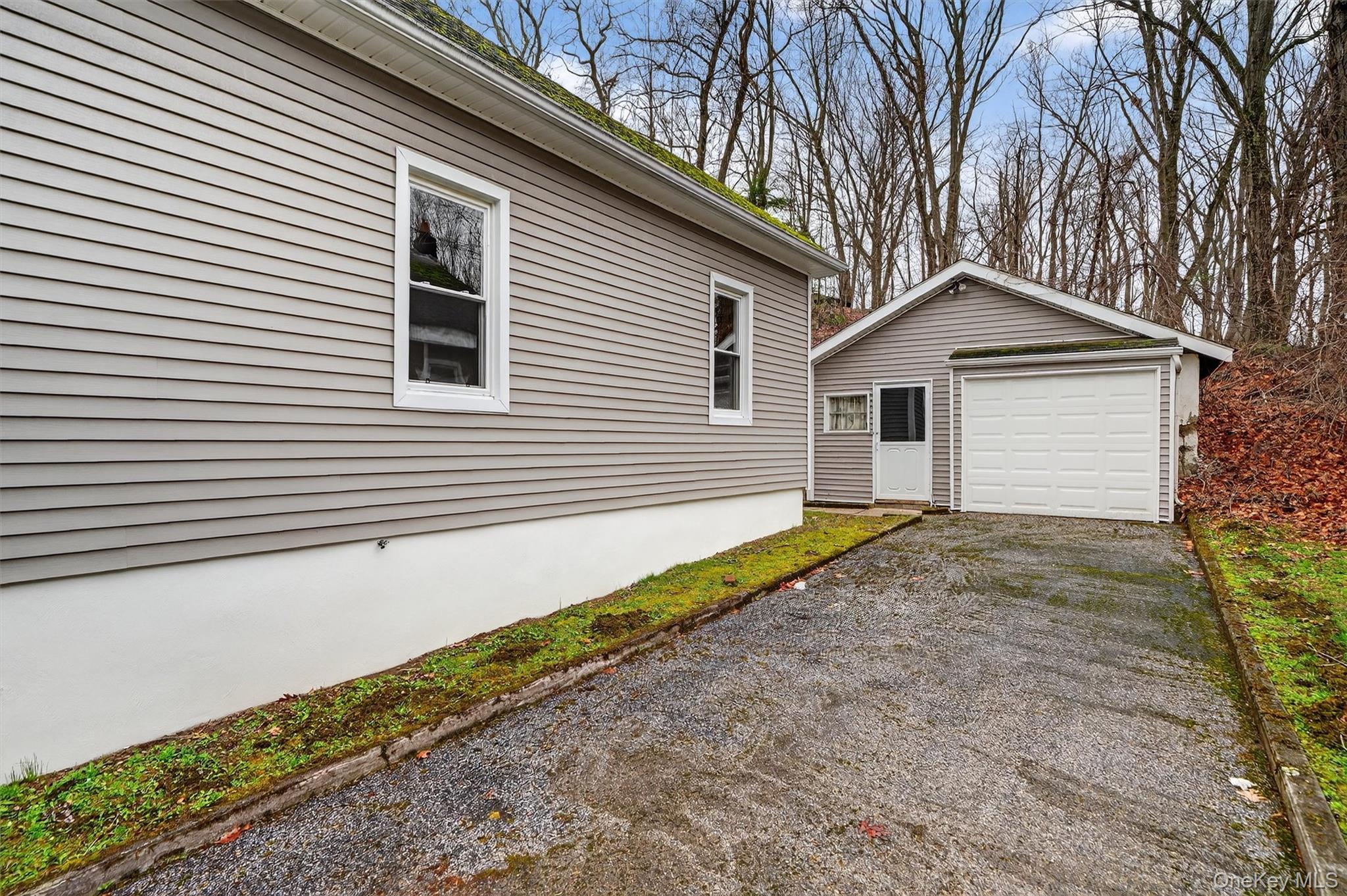 222 Bleakley Avenue Property Photo 29