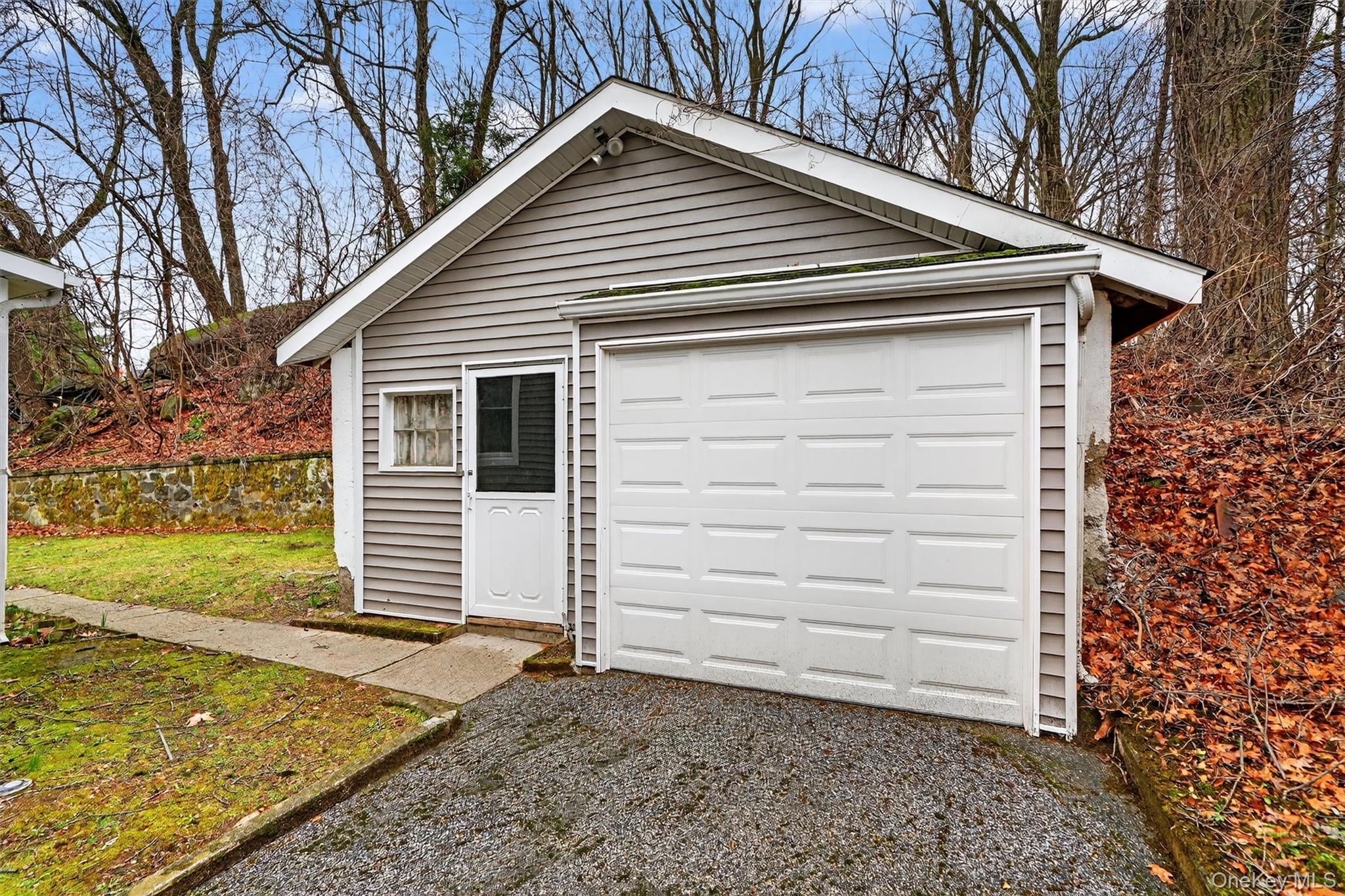 222 Bleakley Avenue Property Photo 30
