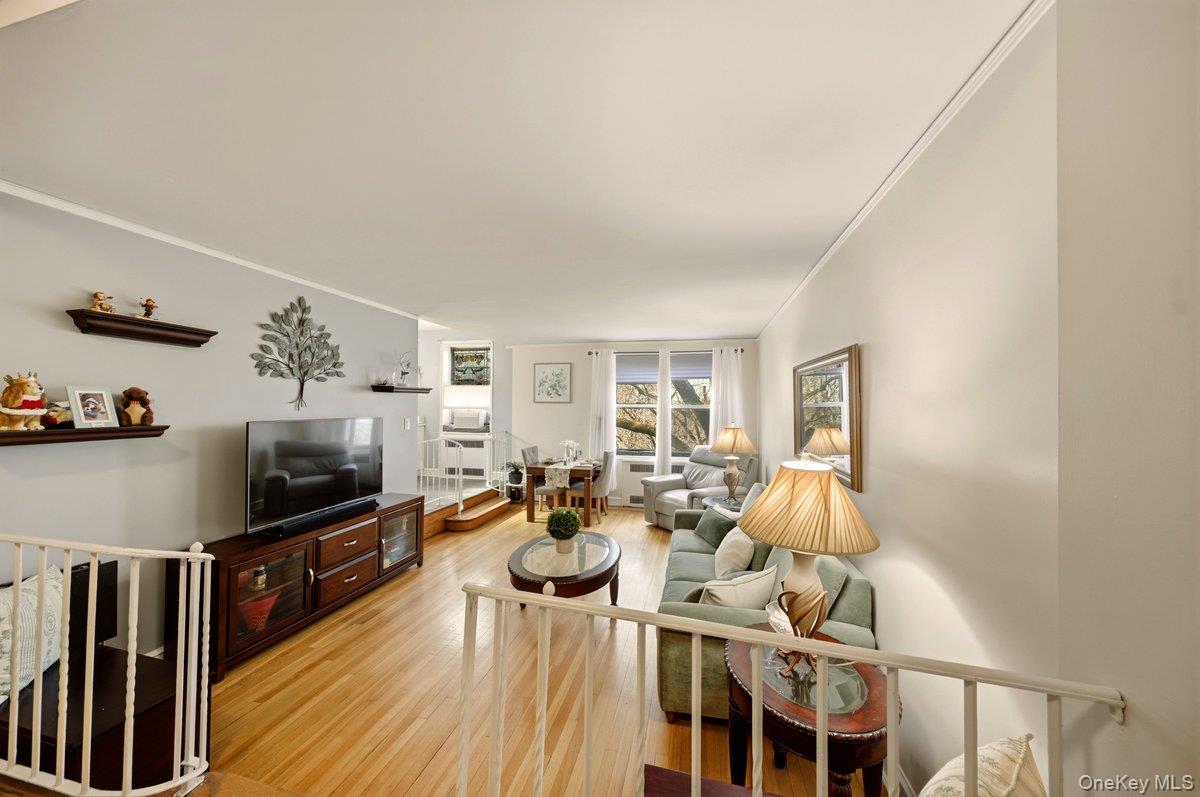 2600 Henry Hudson Parkway 5b Property Photo 5