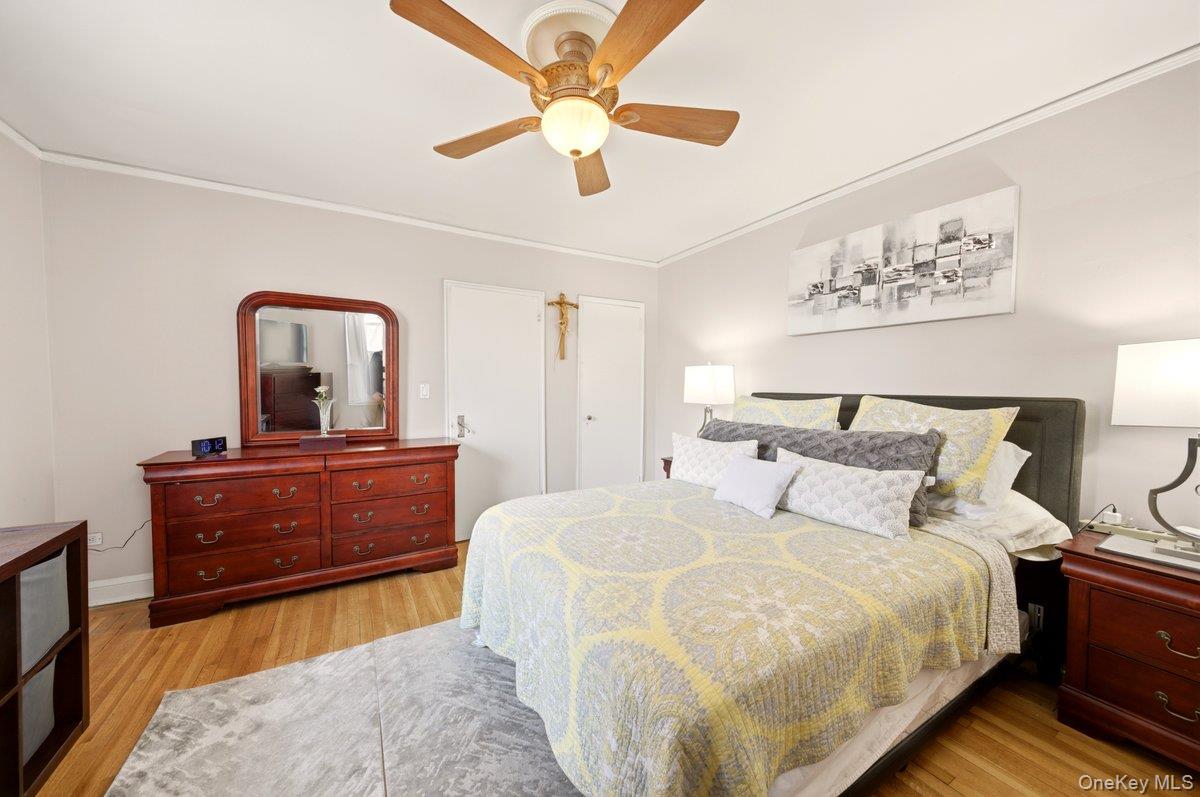 2600 Henry Hudson Parkway 5b Property Photo 6