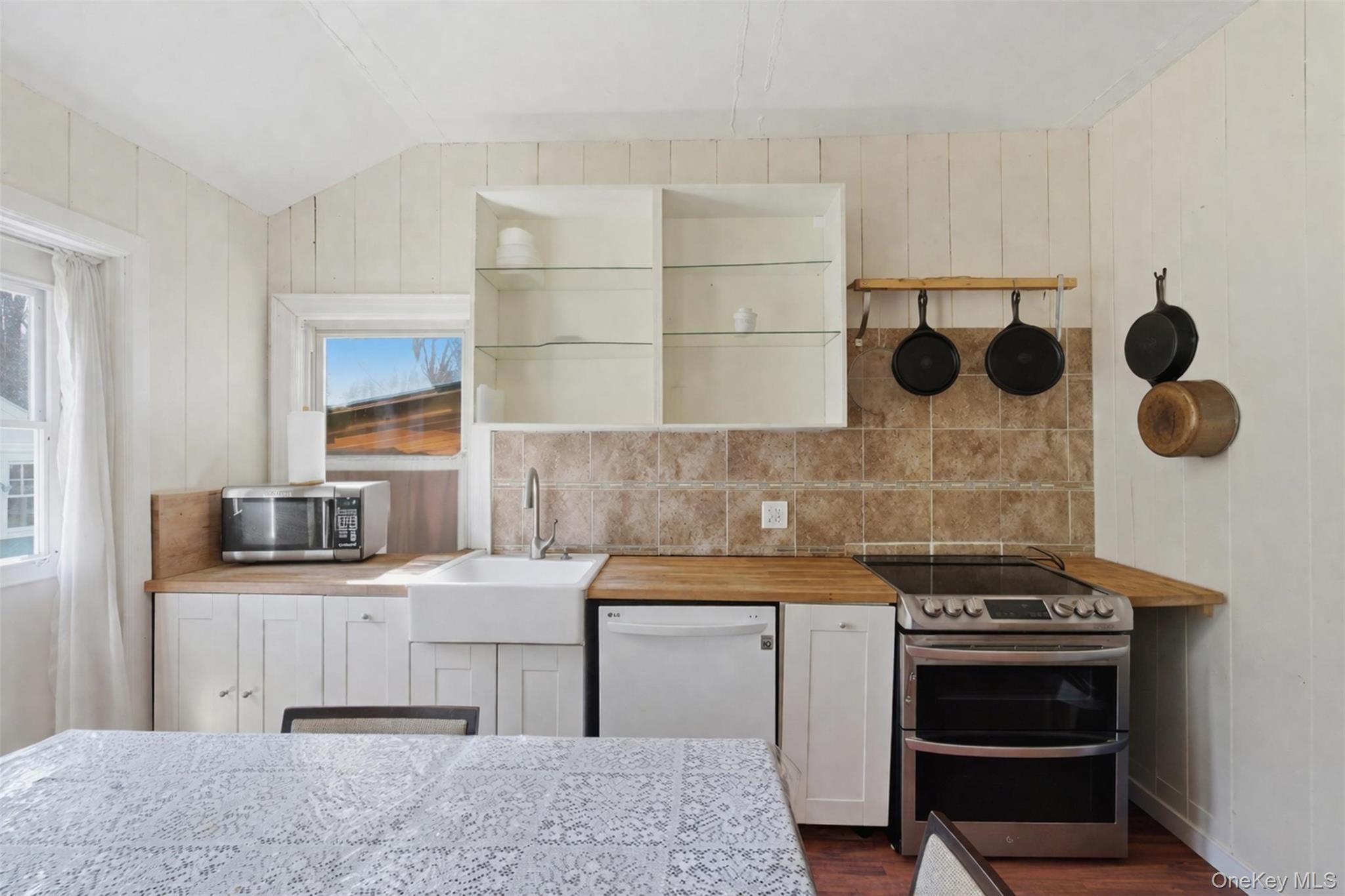 35 Highland Road Property Photo 13