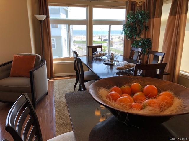 7219 Sandy Dune Way Property Photo 4