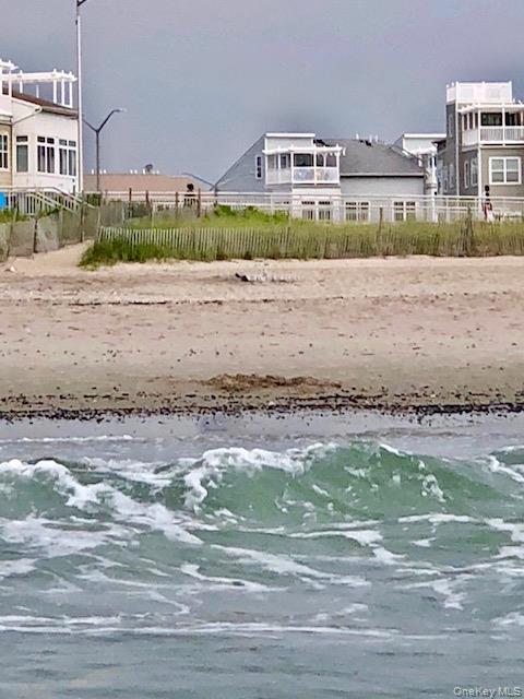 7219 Sandy Dune Way Property Photo 25