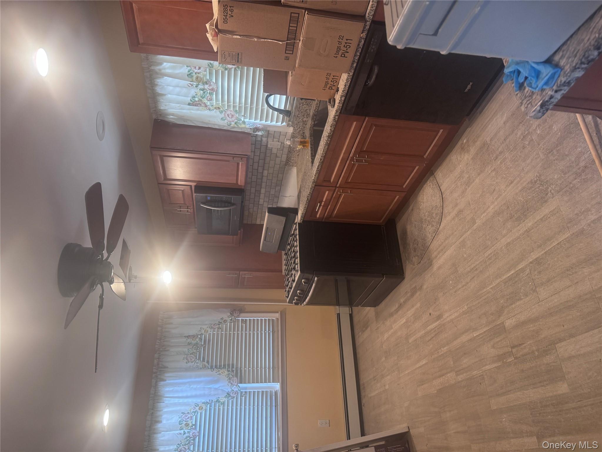 11435 130th Street Property Photo 6