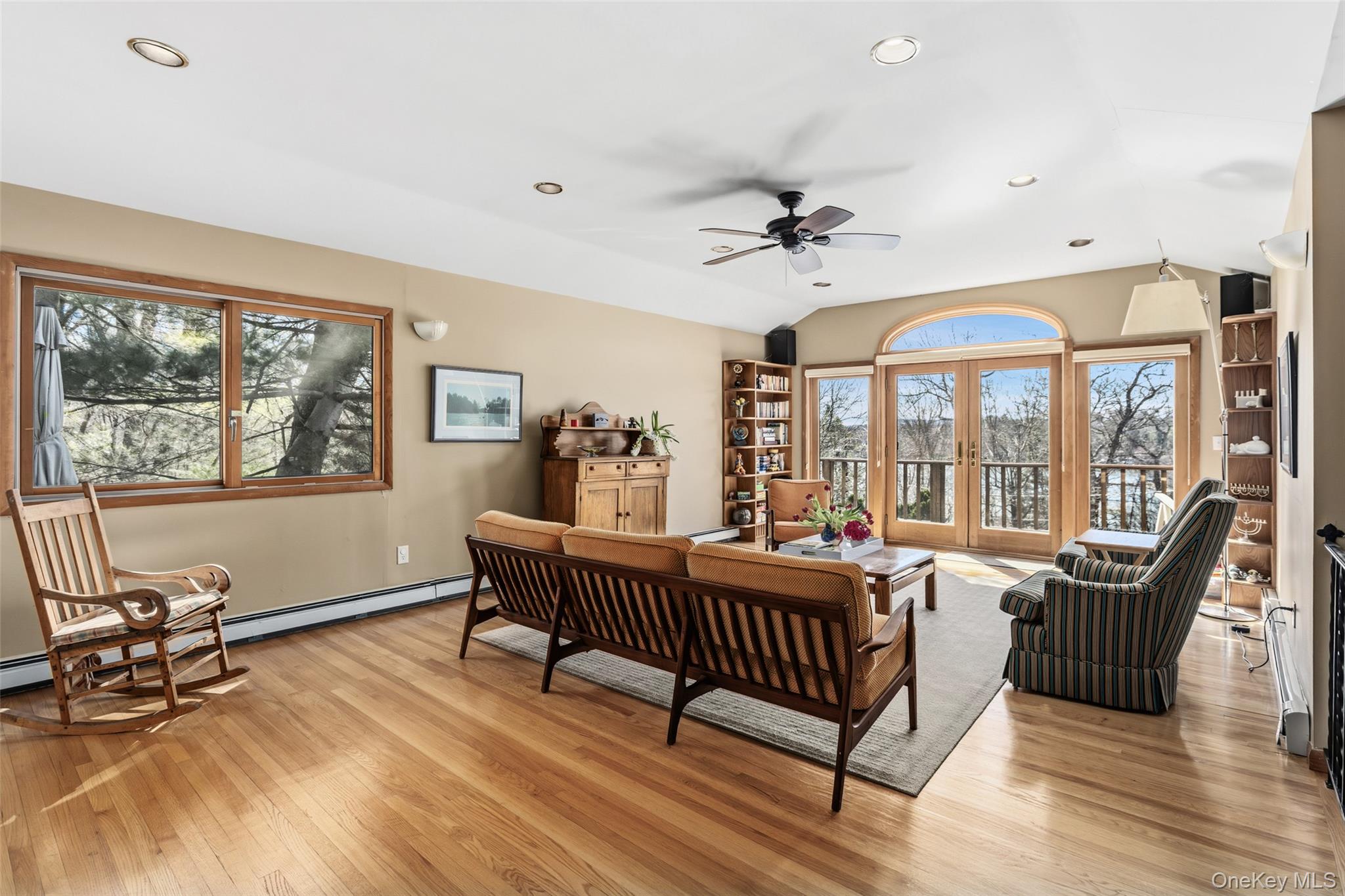 6 Tennis Court Road Property Photo 13