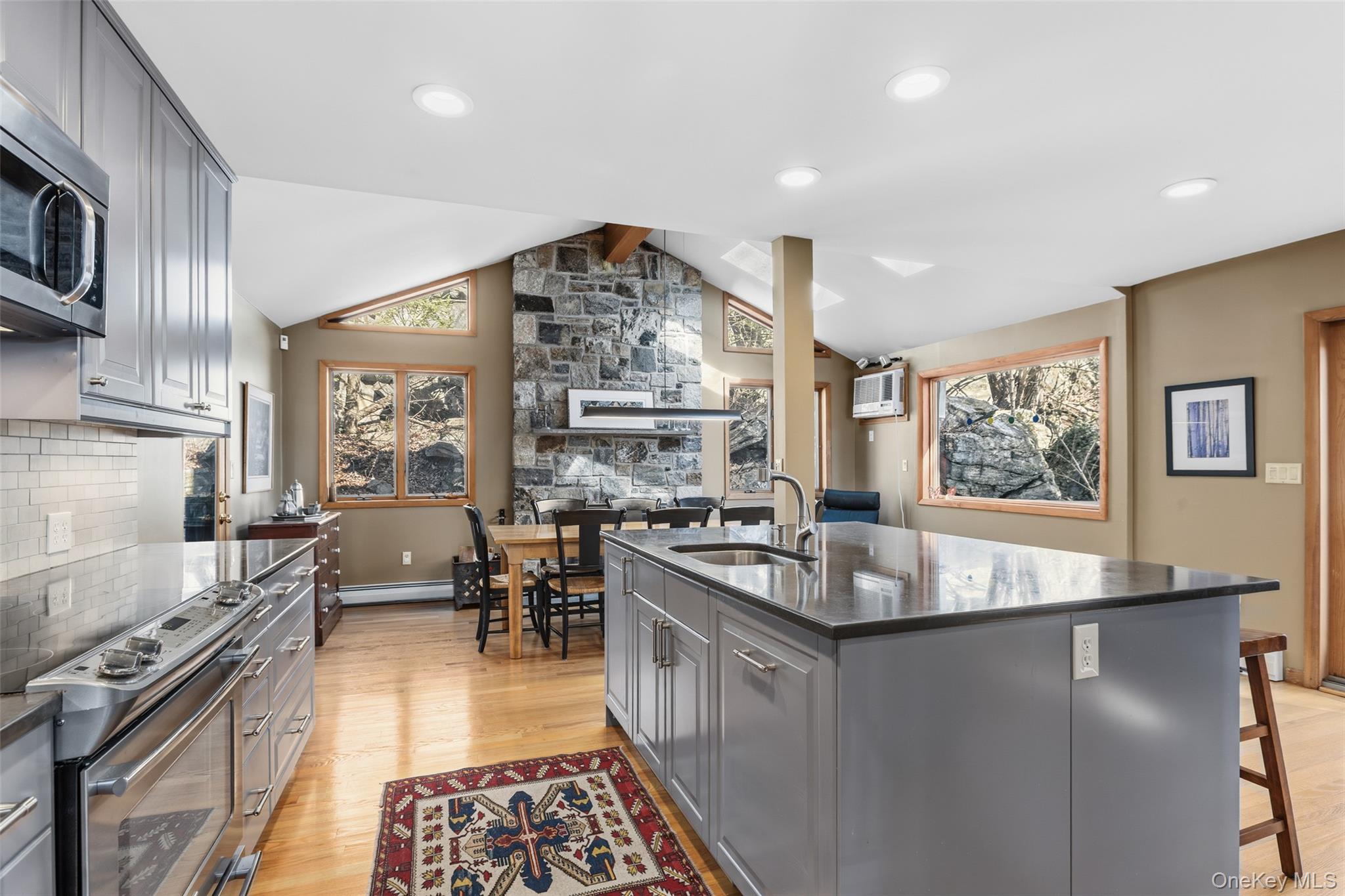 6 Tennis Court Road Property Photo 23