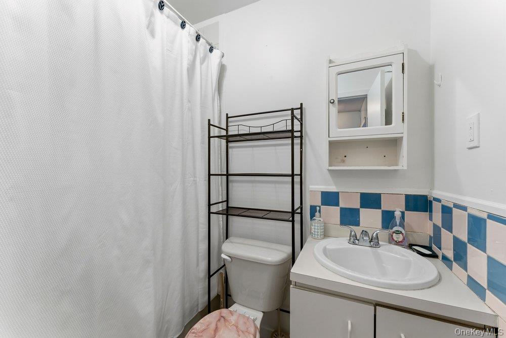 129-15 Sidway Place Property Photo 21