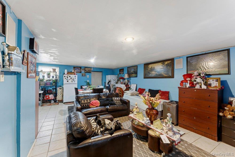 129-15 Sidway Place Property Photo 25