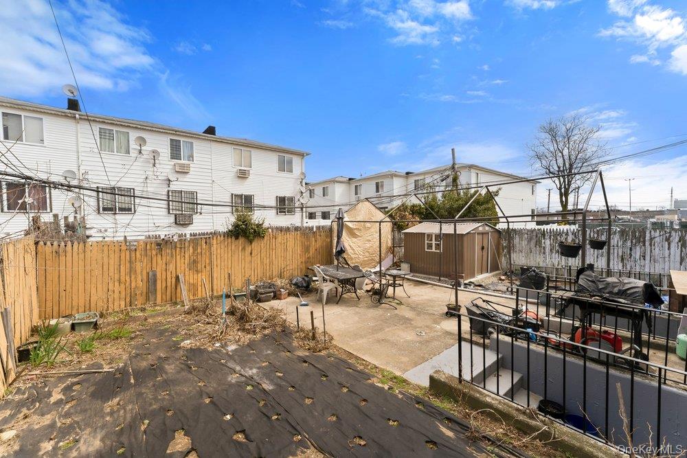 129-15 Sidway Place Property Photo 29