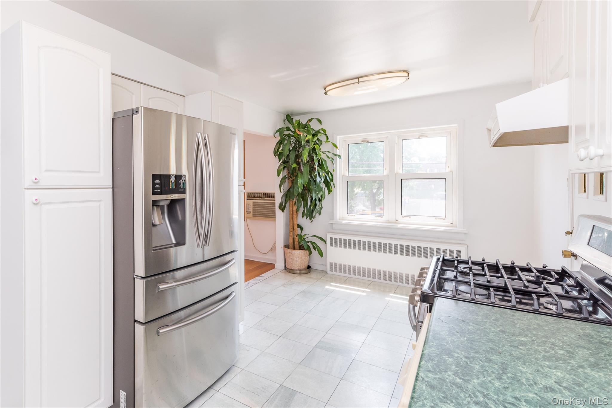 7107 Ditmars Boulevard Property Photo 11
