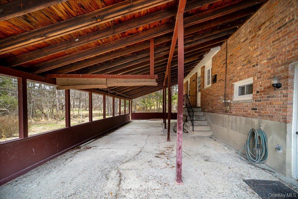 86 W Main Street Property Photo 17