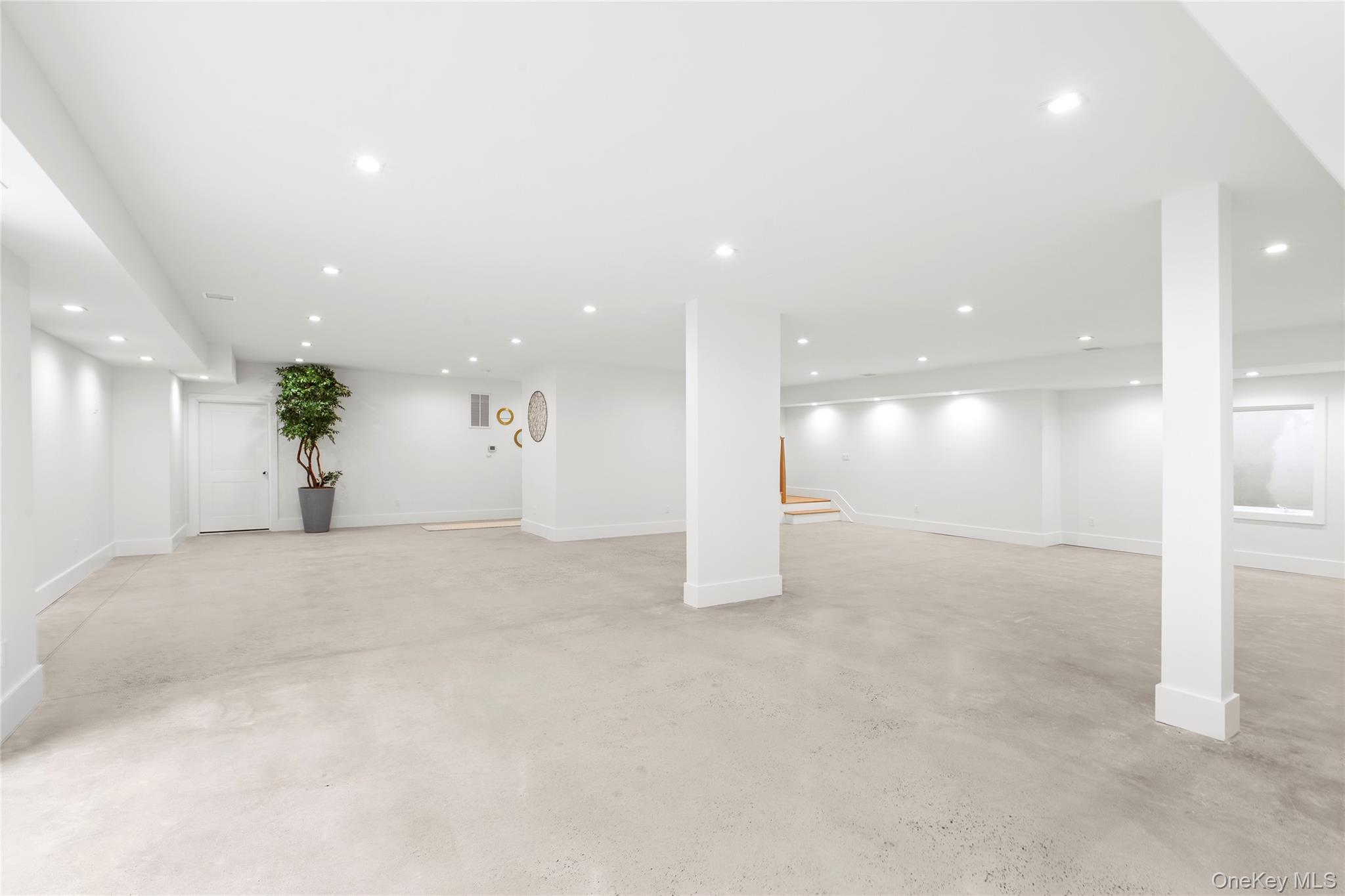 69 Jagger Lane Property Photo 34