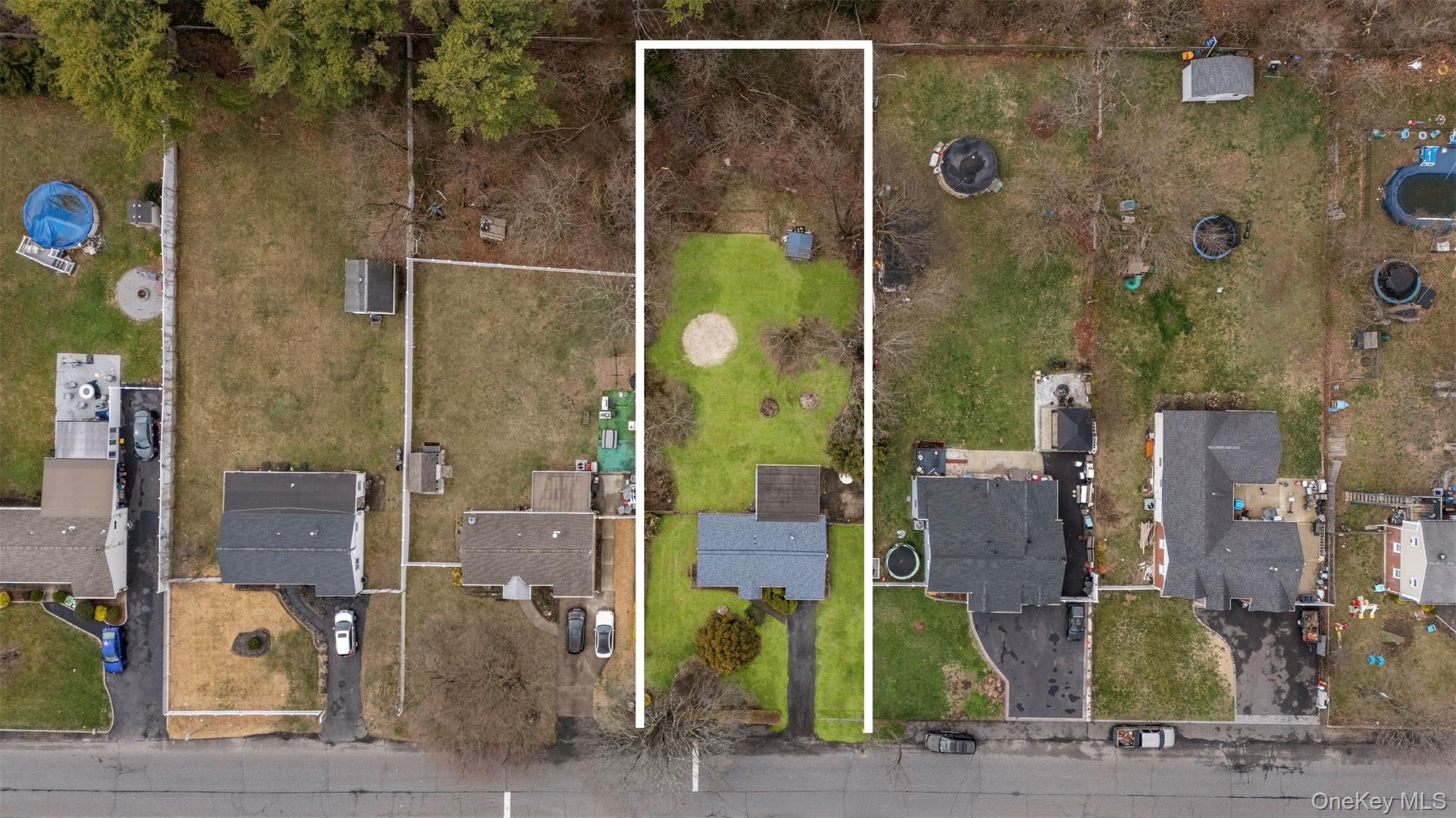 1656 N Gardiner Drive Property Photo 20
