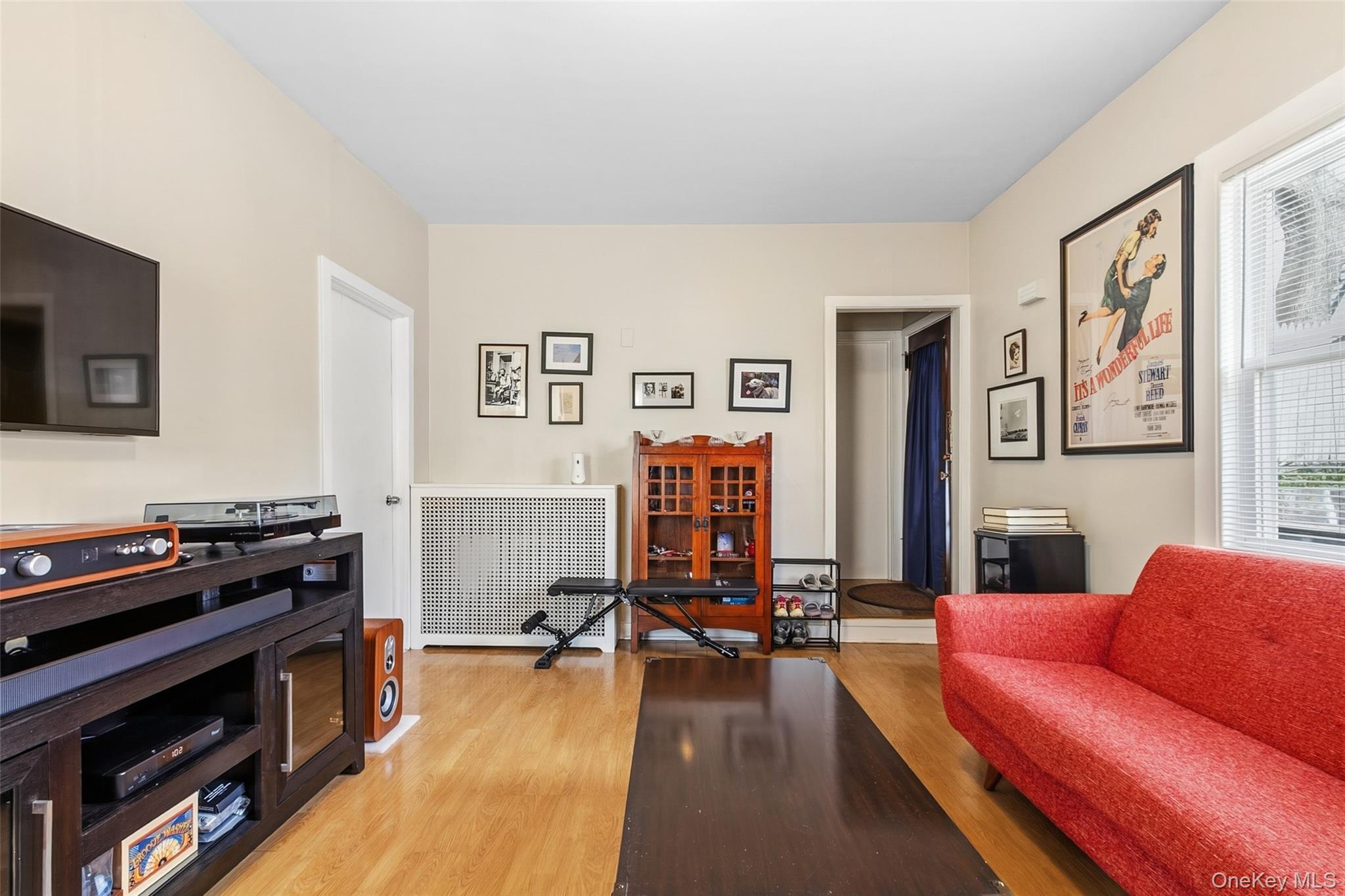 11 Dixon Street Property Photo 24