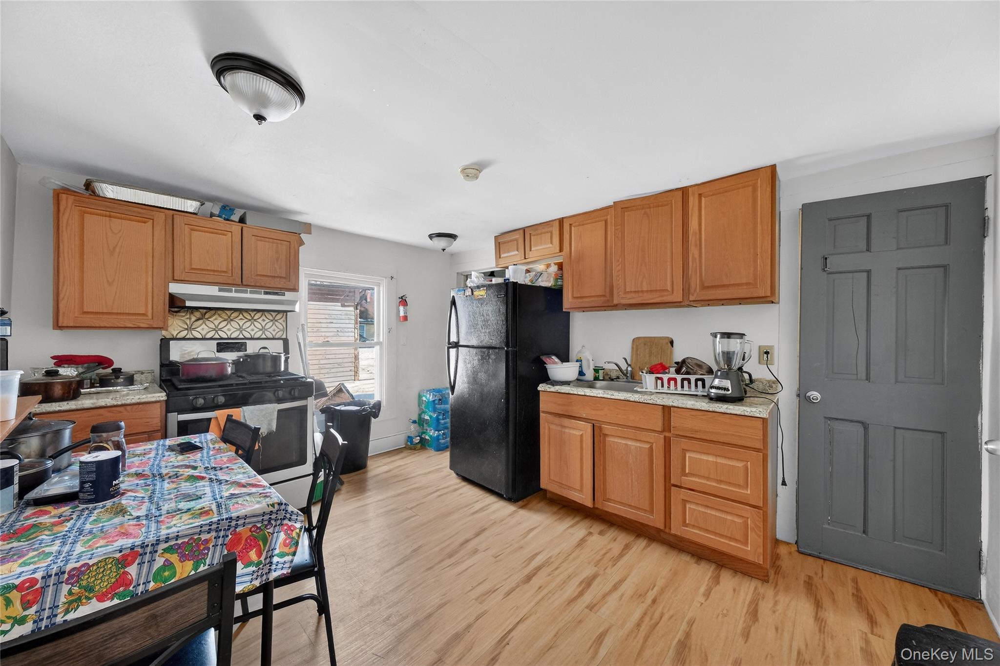 110 Franklin Street 2 Property Photo 6