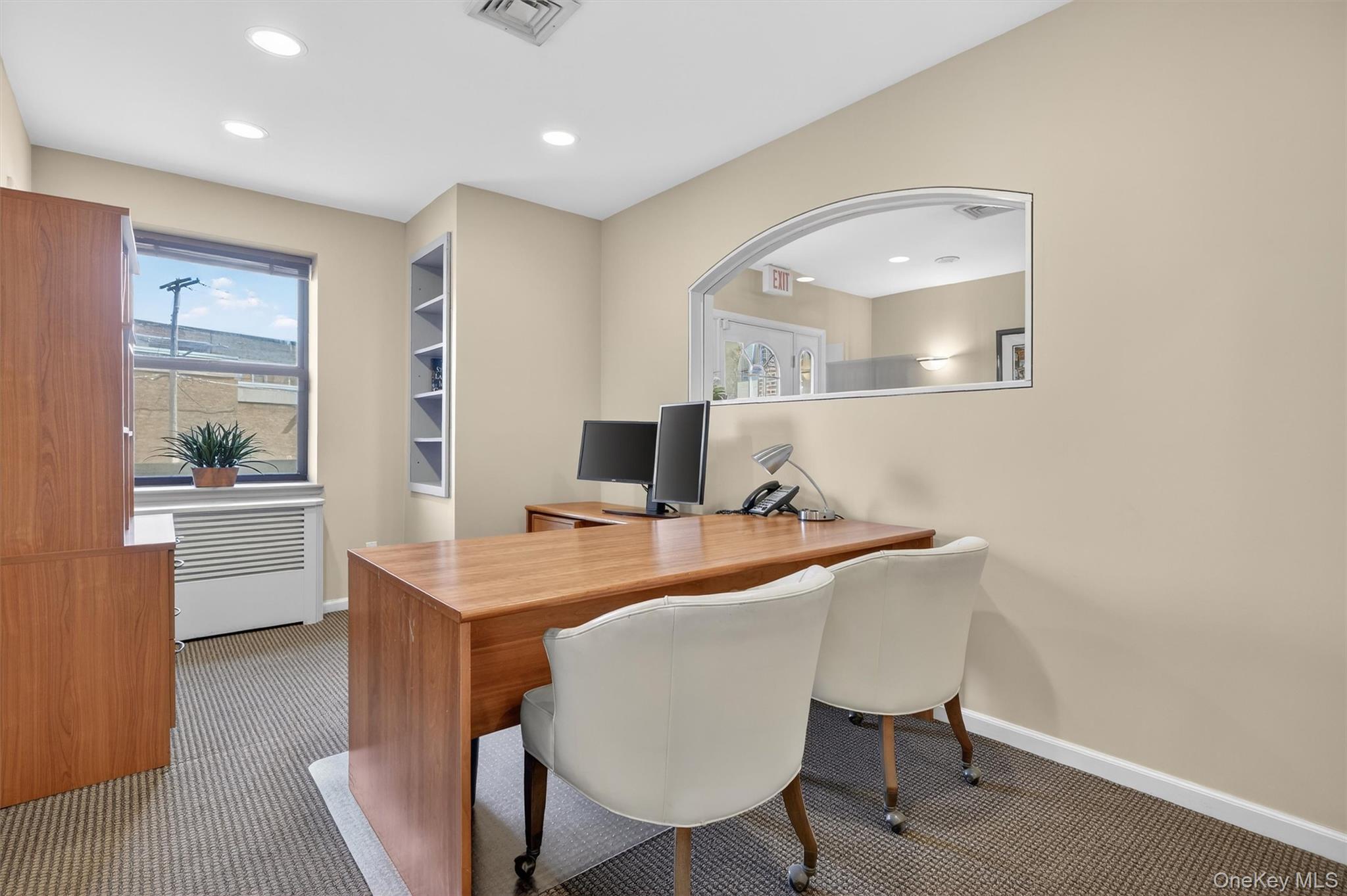 10 Nosband Avenue 1l Property Photo 23