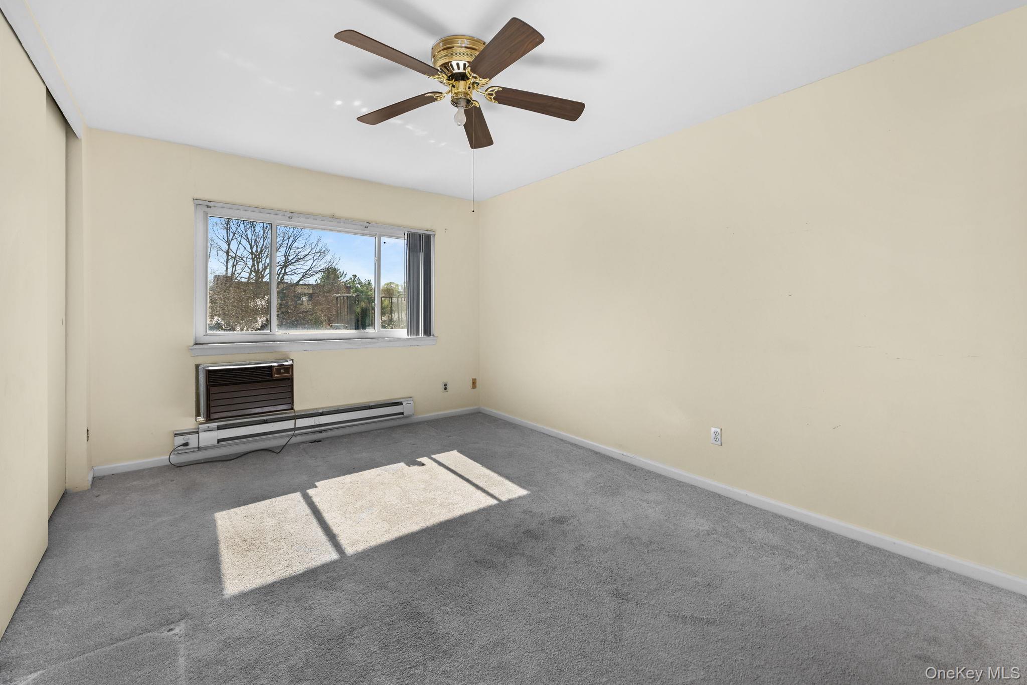 115 Dehaven Drive 302 Property Photo 14