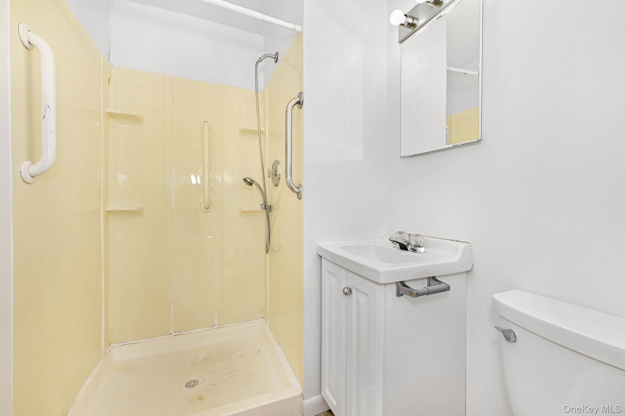 115 Dehaven Drive 302 Property Photo 16